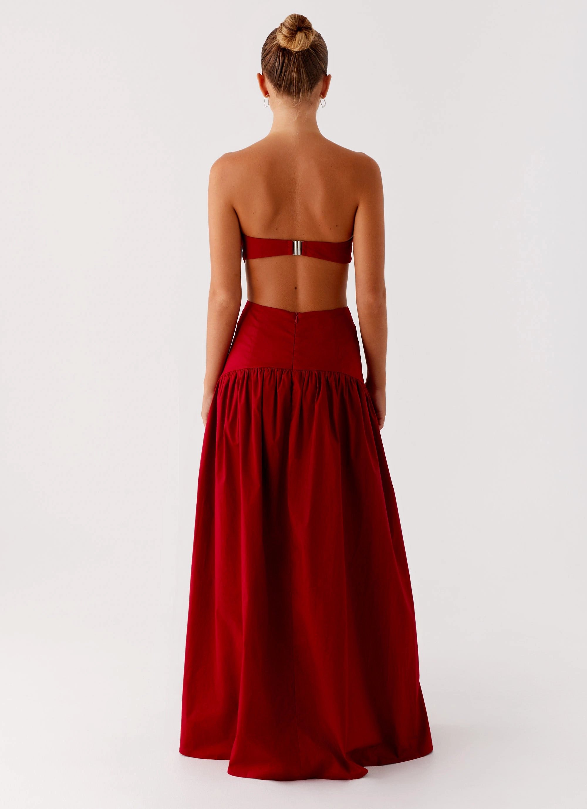 Outfit Boost Lightweight-Comfort Aamari Maxi Dress - Red