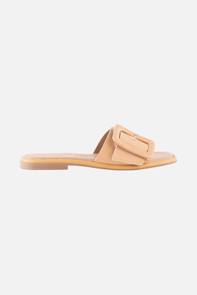 Seychelles Manhattan Leather Sandal in Beige Elastic Strap Eva Midsole