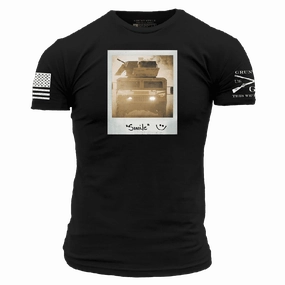 Neutral Color Smile T-Shirt - Black