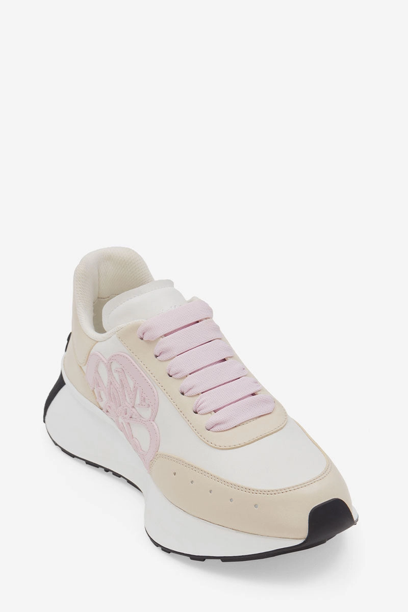 Sprint Runner Core Cushion One Piece Upper Design