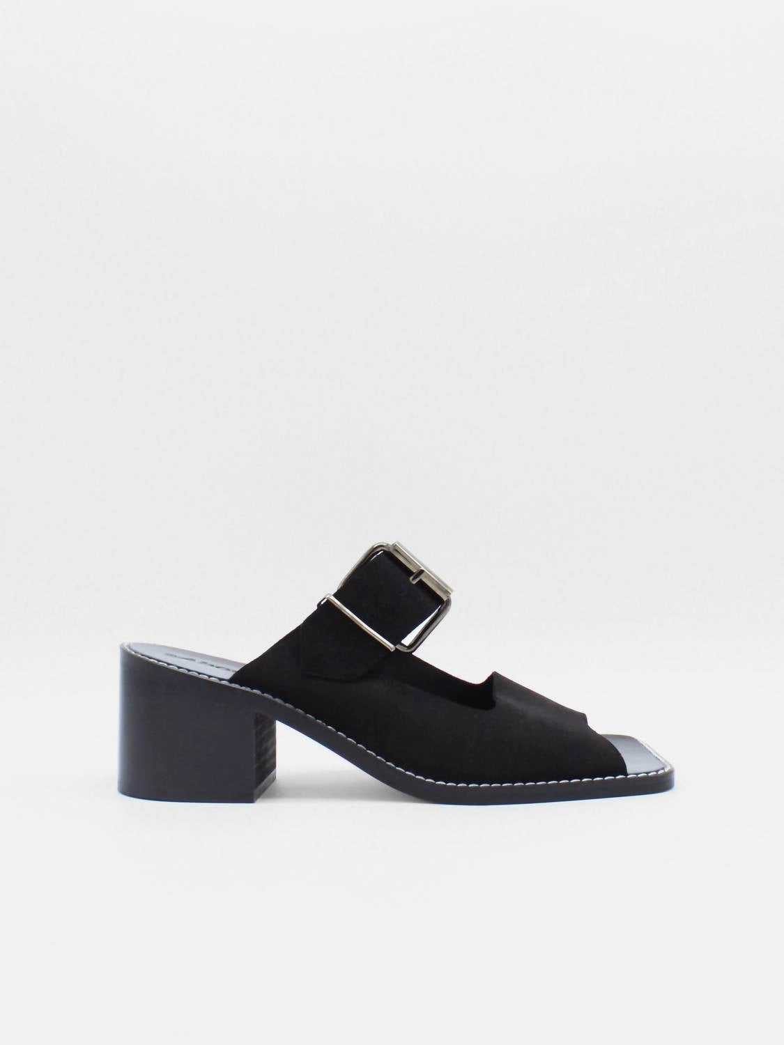 Stylish Slides Hygienic Footwear Material Women's Avi Mule In Black