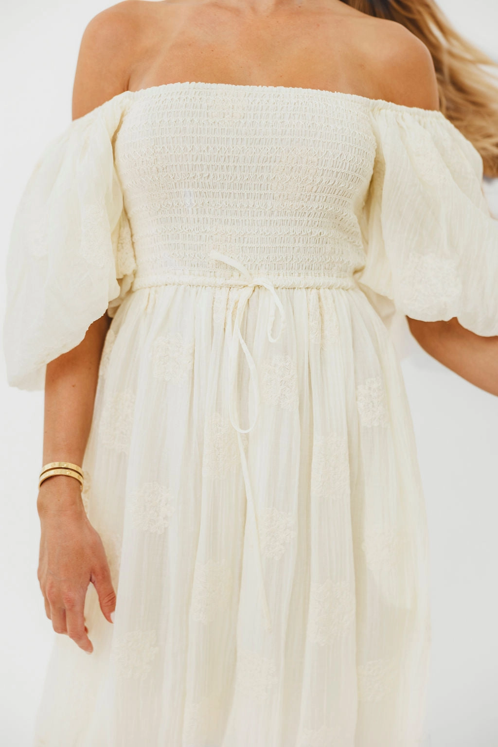 Chic Comfort Wear Elegant Vibe Aimee Smocked Embroidered Floral Midi Dress in Ivory