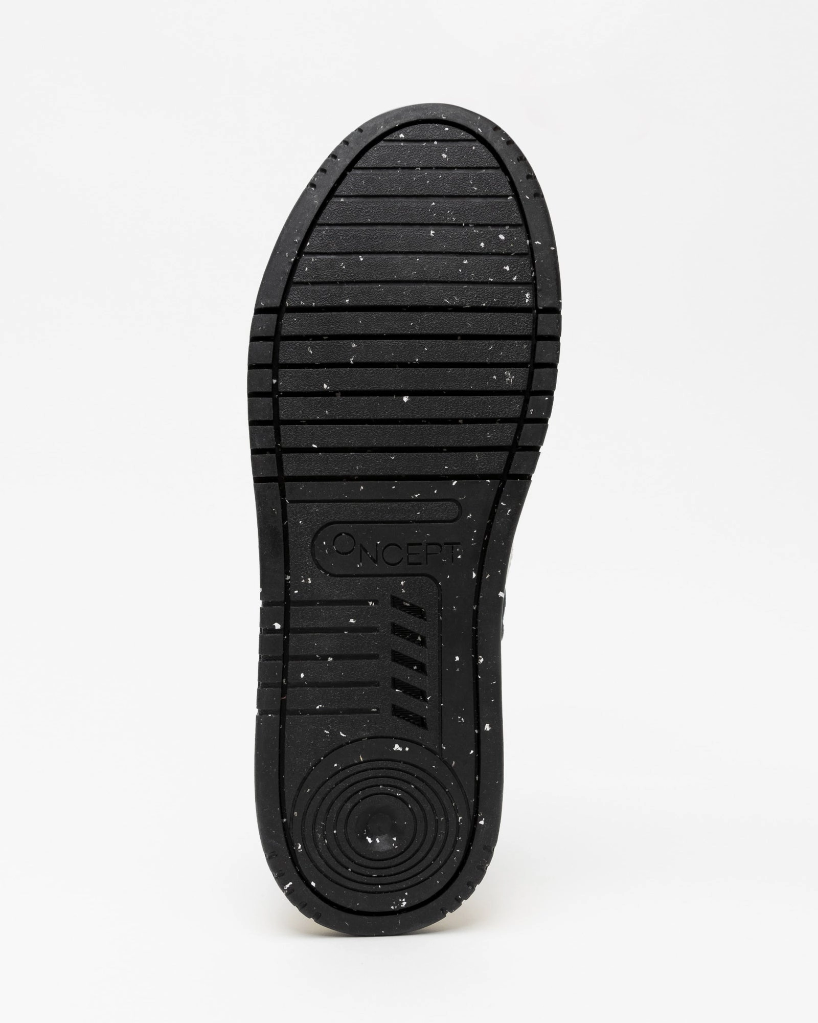 Sustainable Material Blend Thermal Regulation Lining Oncept Phoenix Sneakers in Night