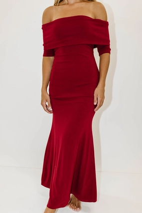 Bridal-Shower Monroe Half Sleeve Maxi Dress in Red - Bump Friendly