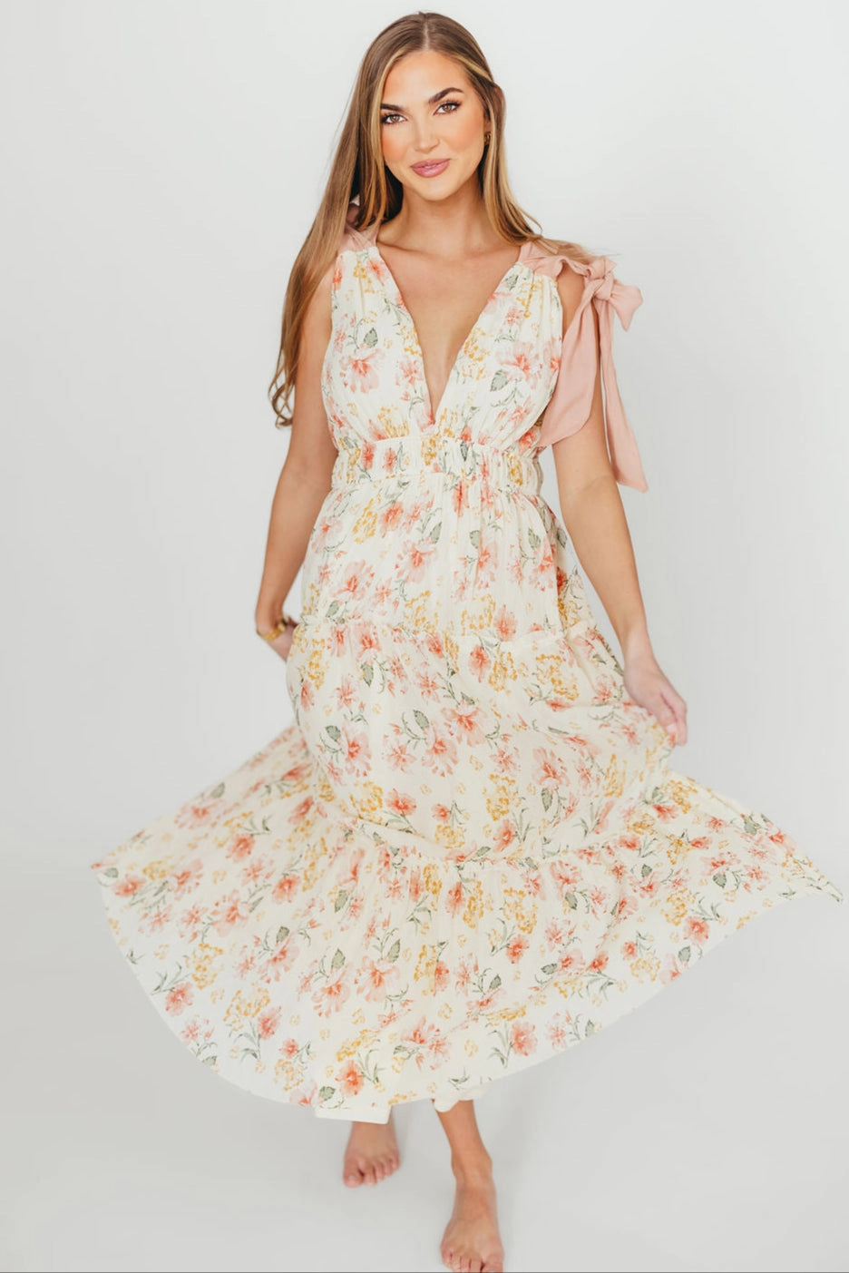 Ambrose Maxi Dress in Cream/Coral Floral *Final-Sale* Slimming Shape Travel Friendly