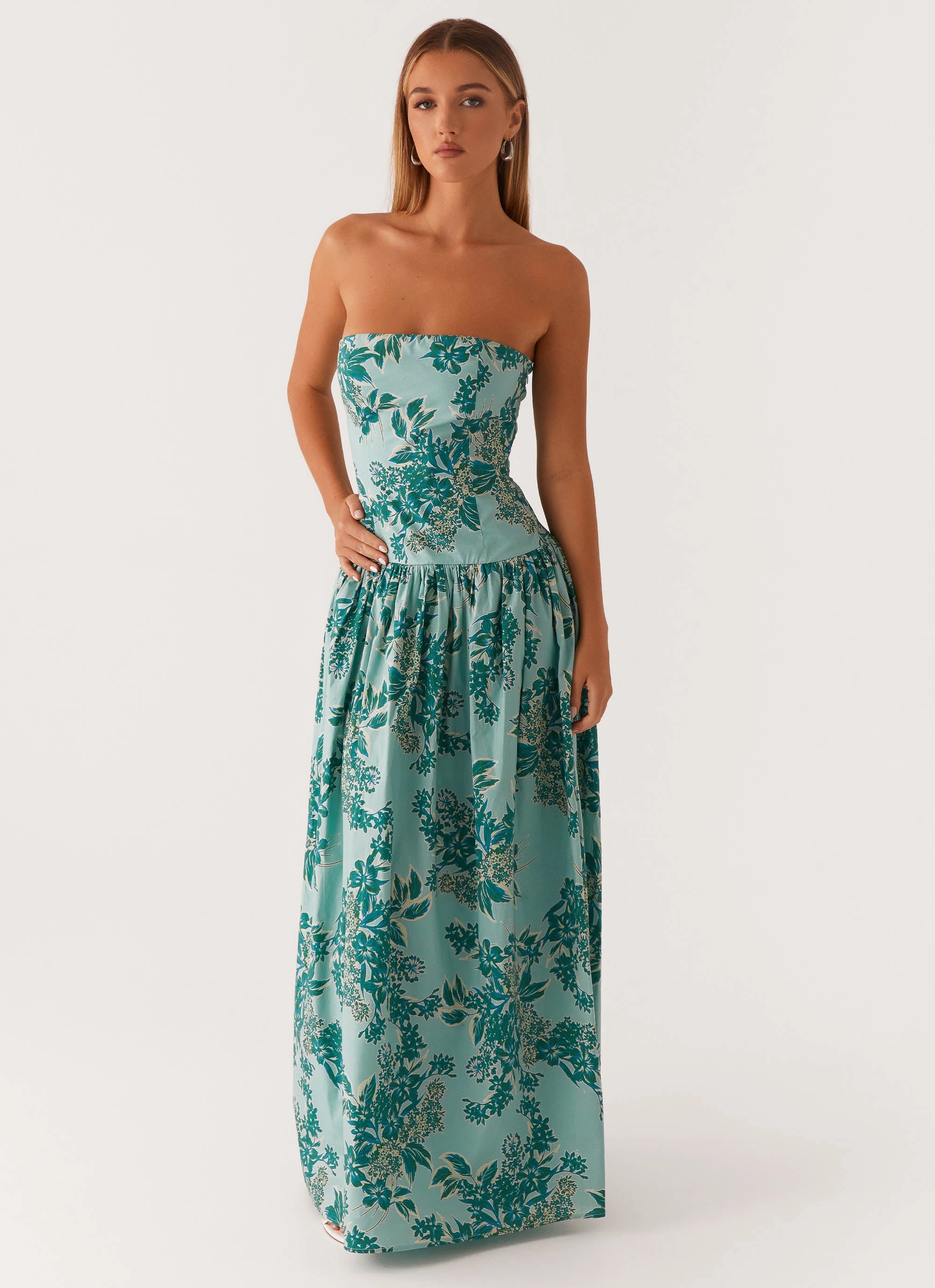 Field Fresh Sleek Feel Andorra Maxi Dress - Cloud Nine Floral