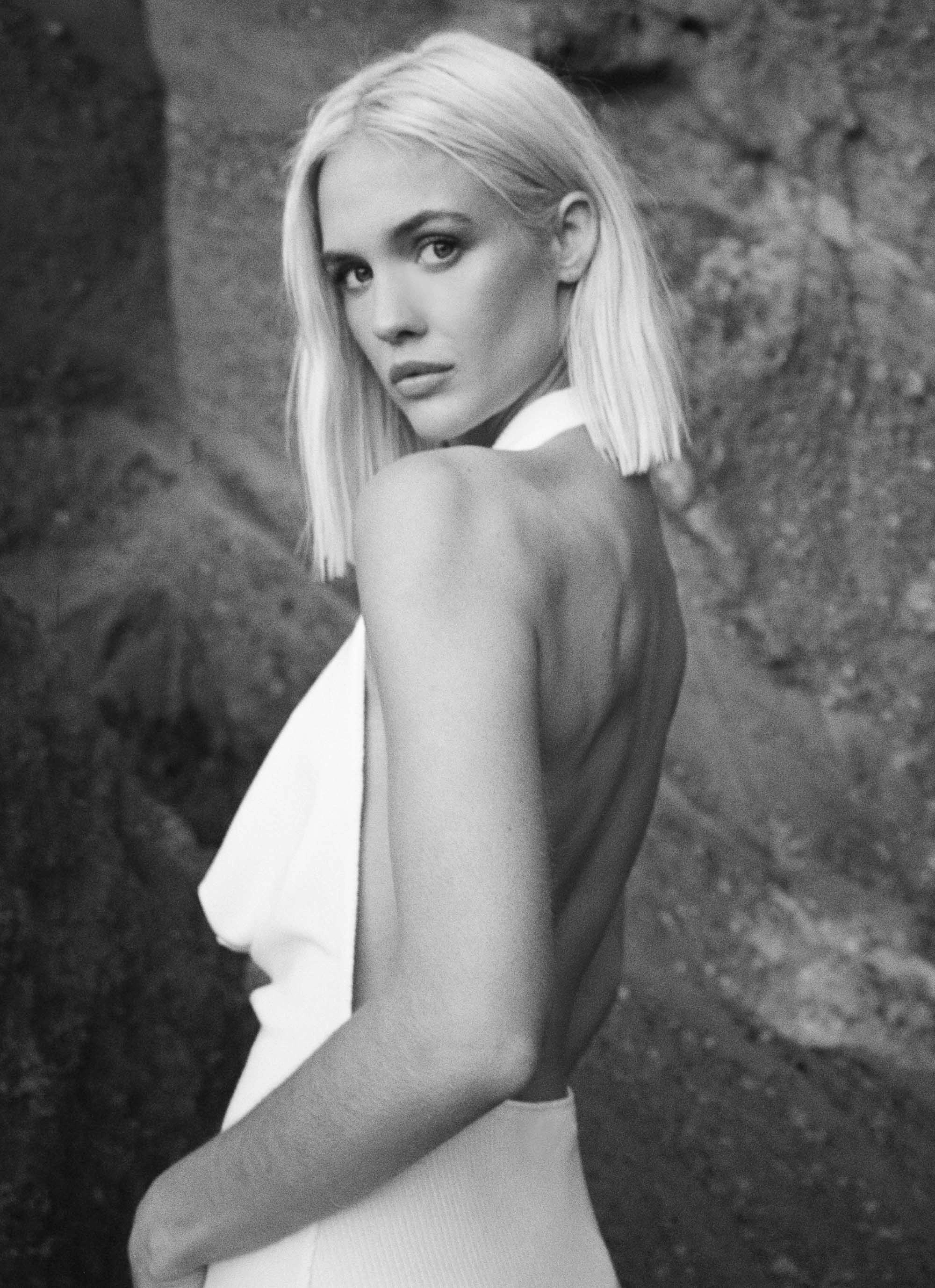 Anella Maxi Dress - White Perfect Layers