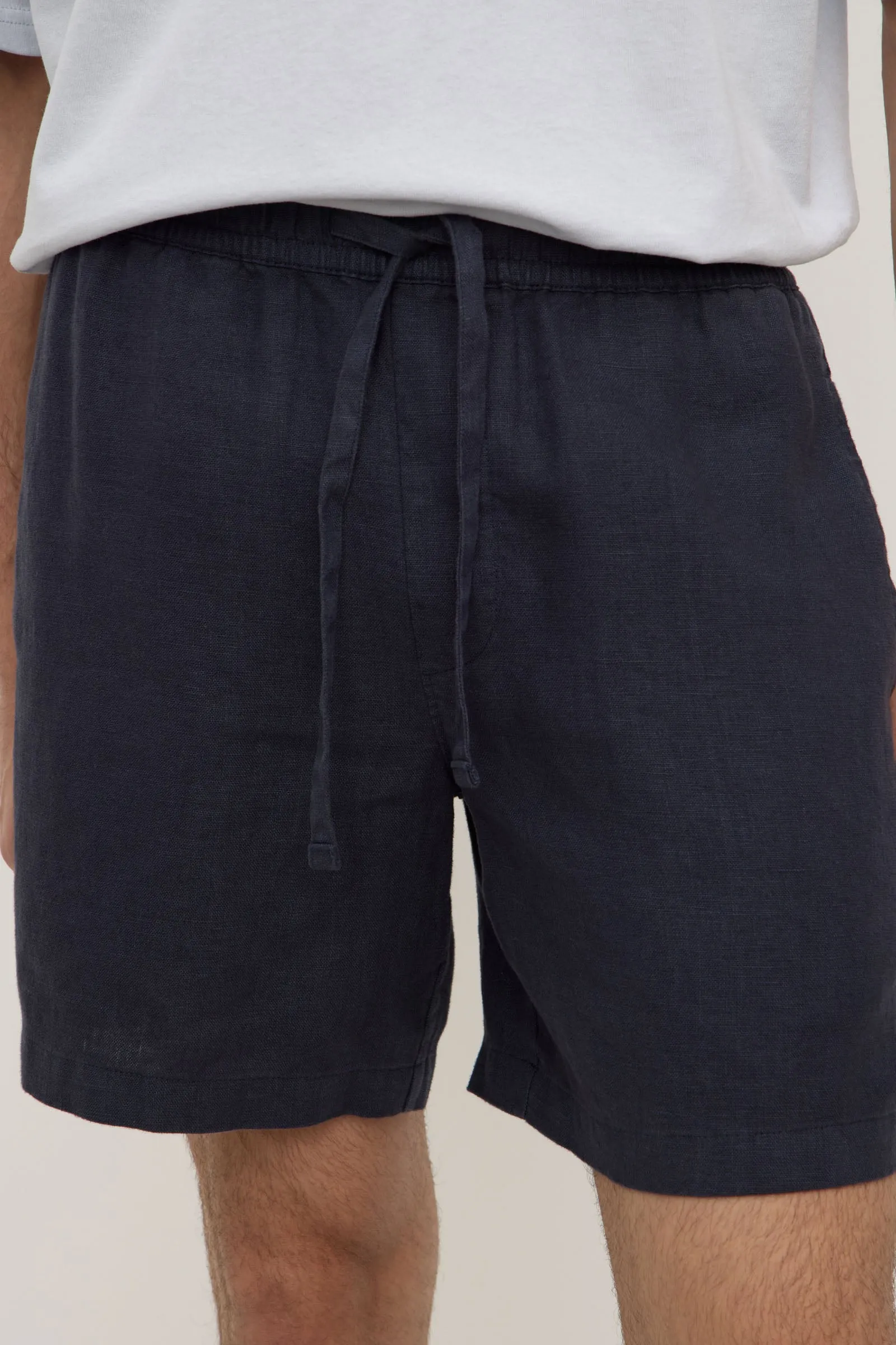 light feel Eye-catching Design Tide Linen Short