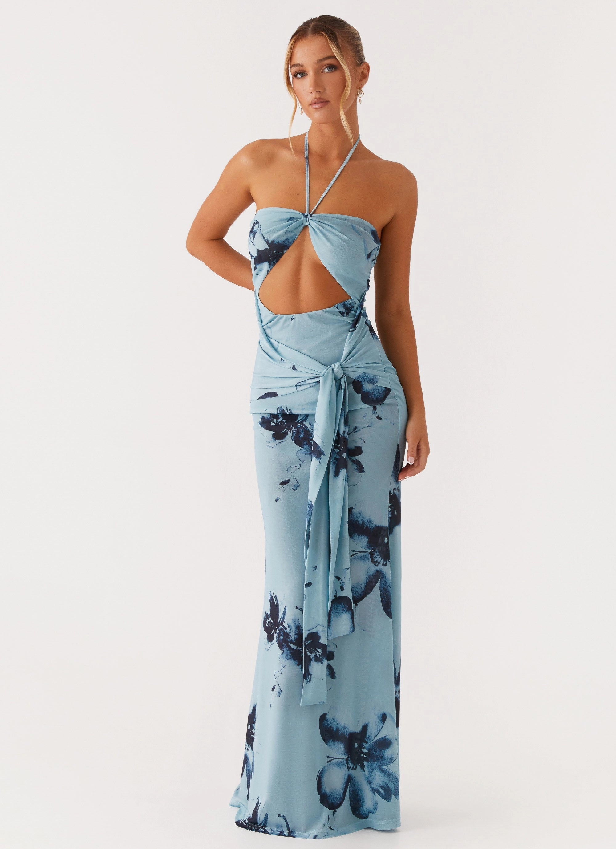 Spring Ready Relaxing Style Antonia Maxi Dress - Black Blue Floral