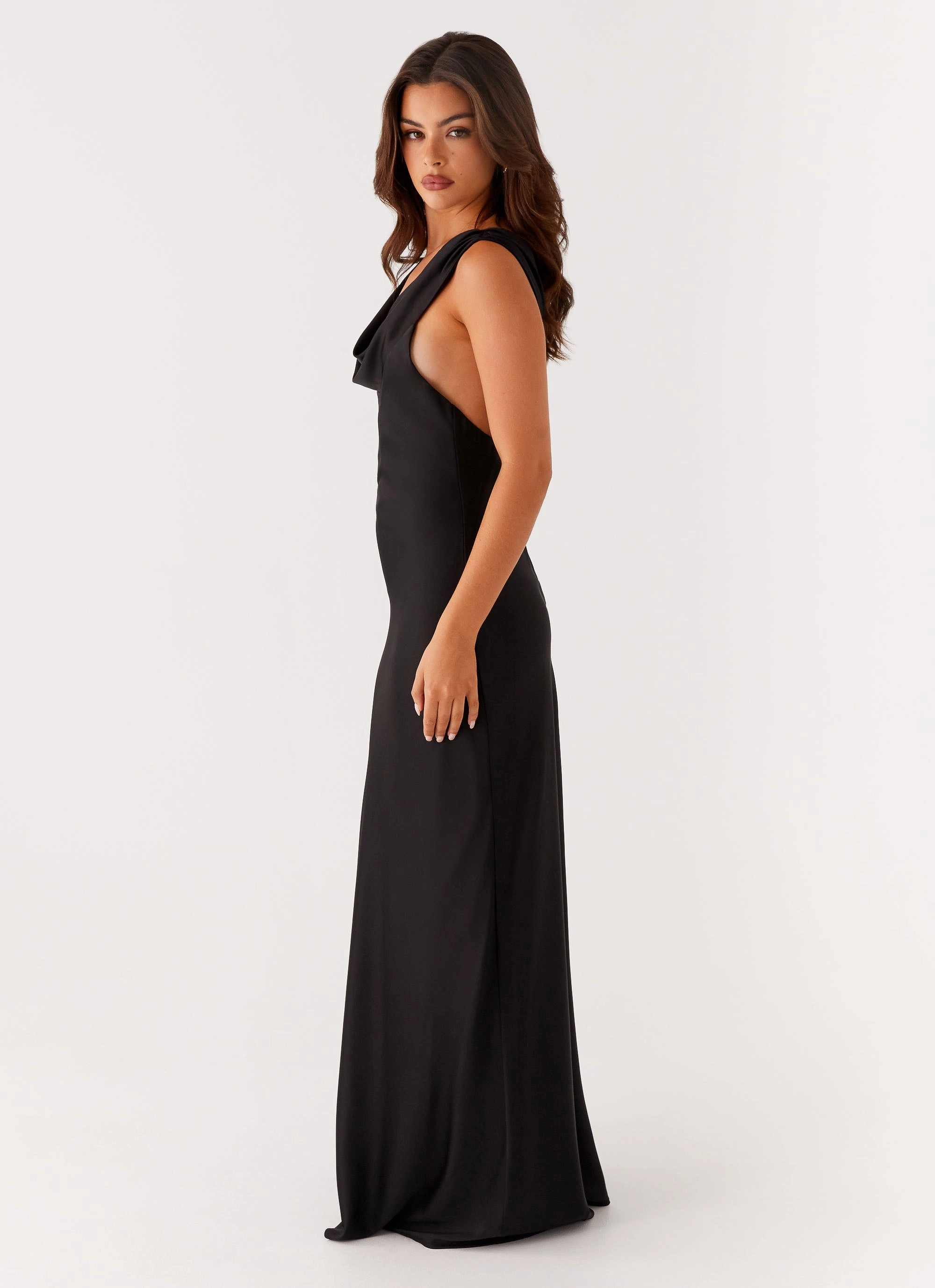 Arya Maxi Dress - Black Flow Ready Soft Wear