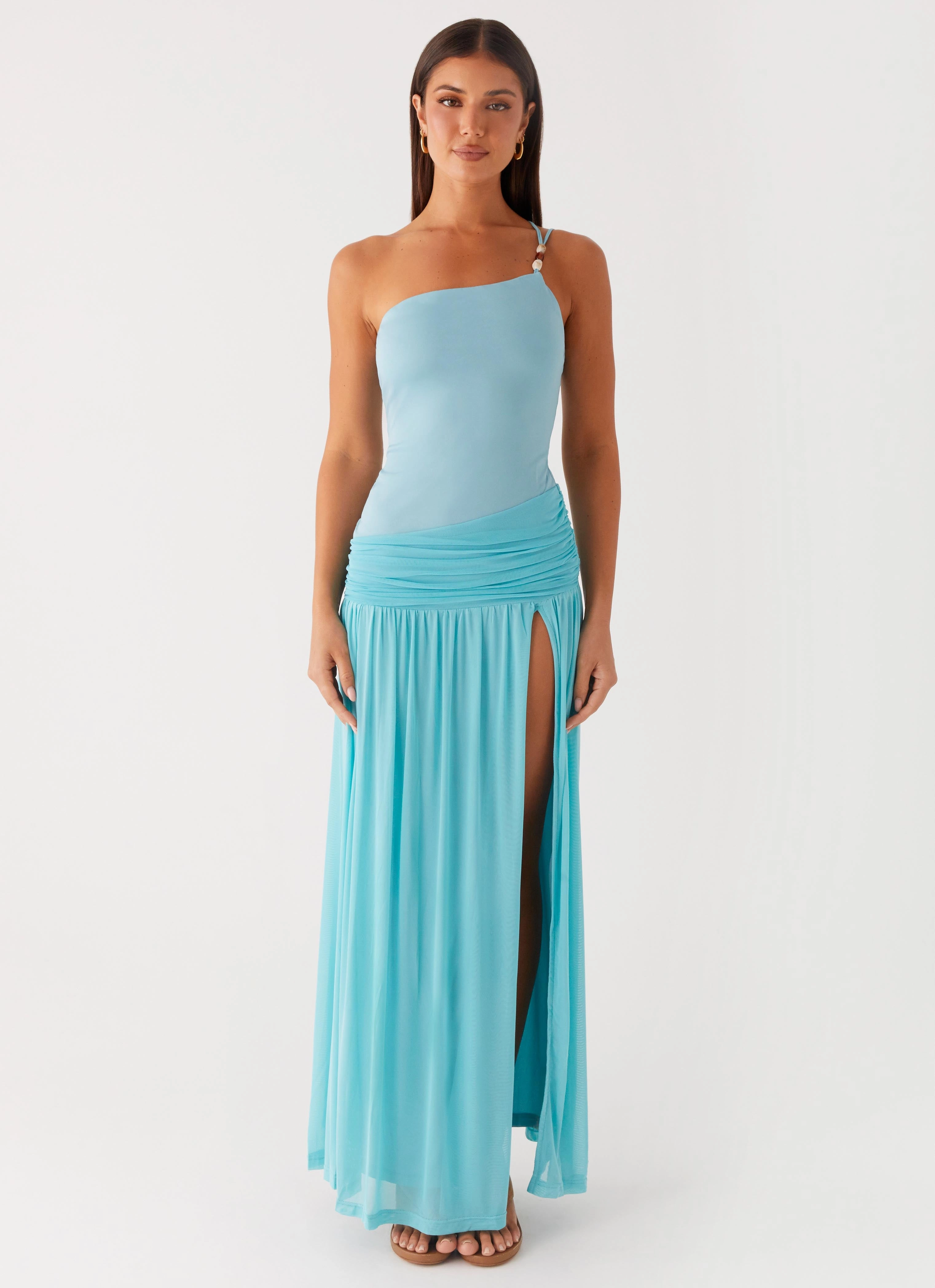 Aurelia Maxi Dress - Aqua Chill Fashion Outdoor Scene