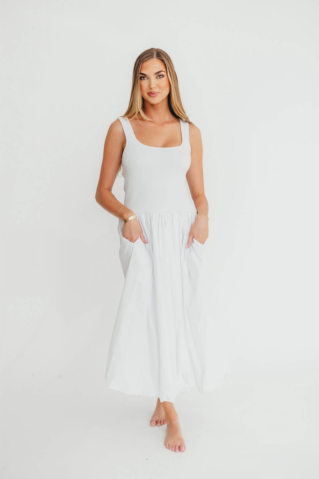Betty Dress in White Elegant Fabric Cozy Base