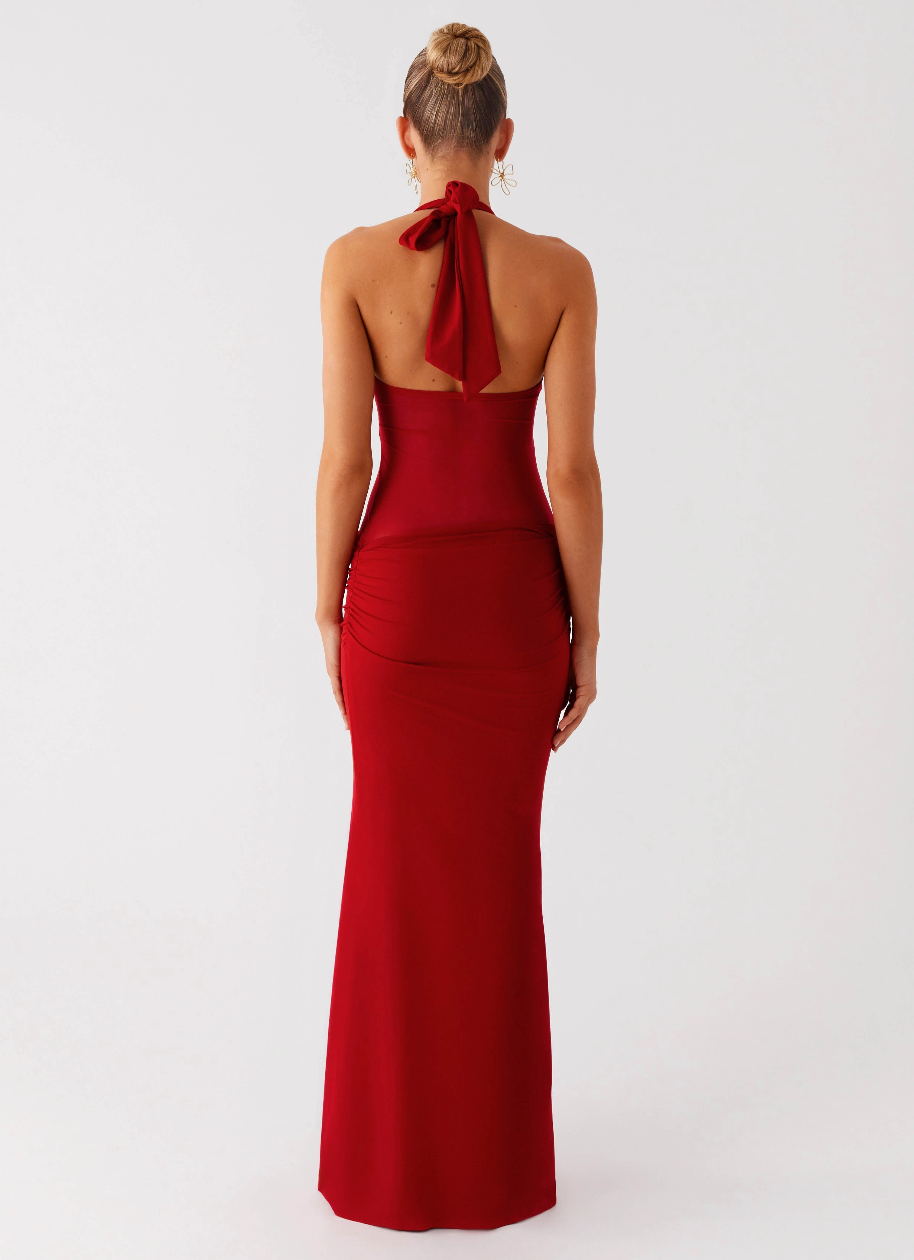 Artistic Detail Peplum-Style Billen Halter Maxi Dress - Red
