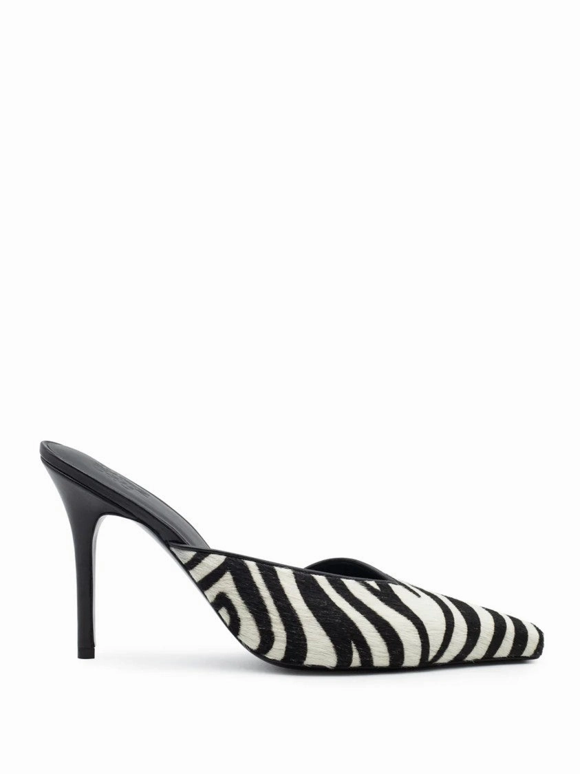 Bold Black And White Zebra Print Mule Seamless construction
