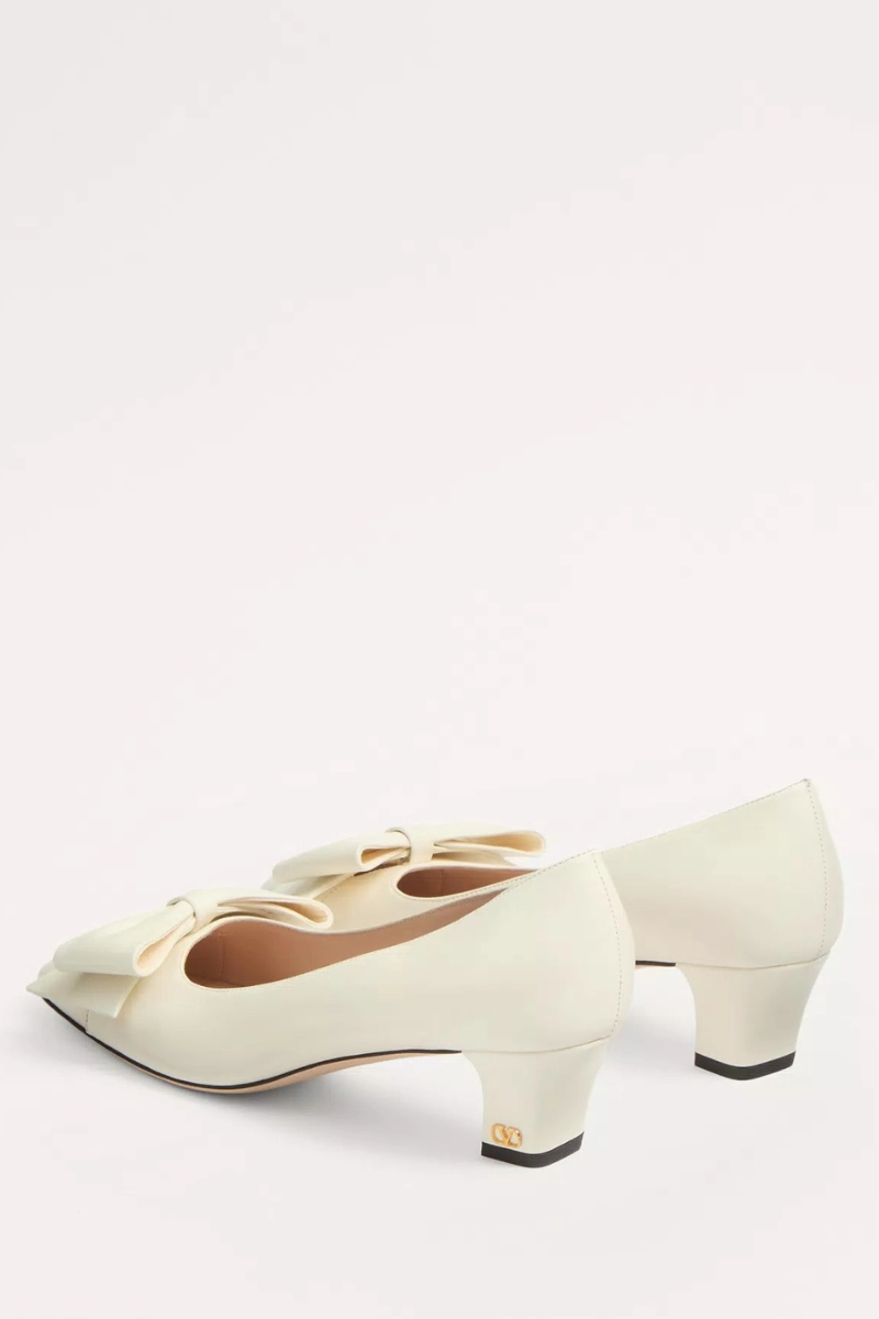 Stylish Stilettos Bowow Pumps