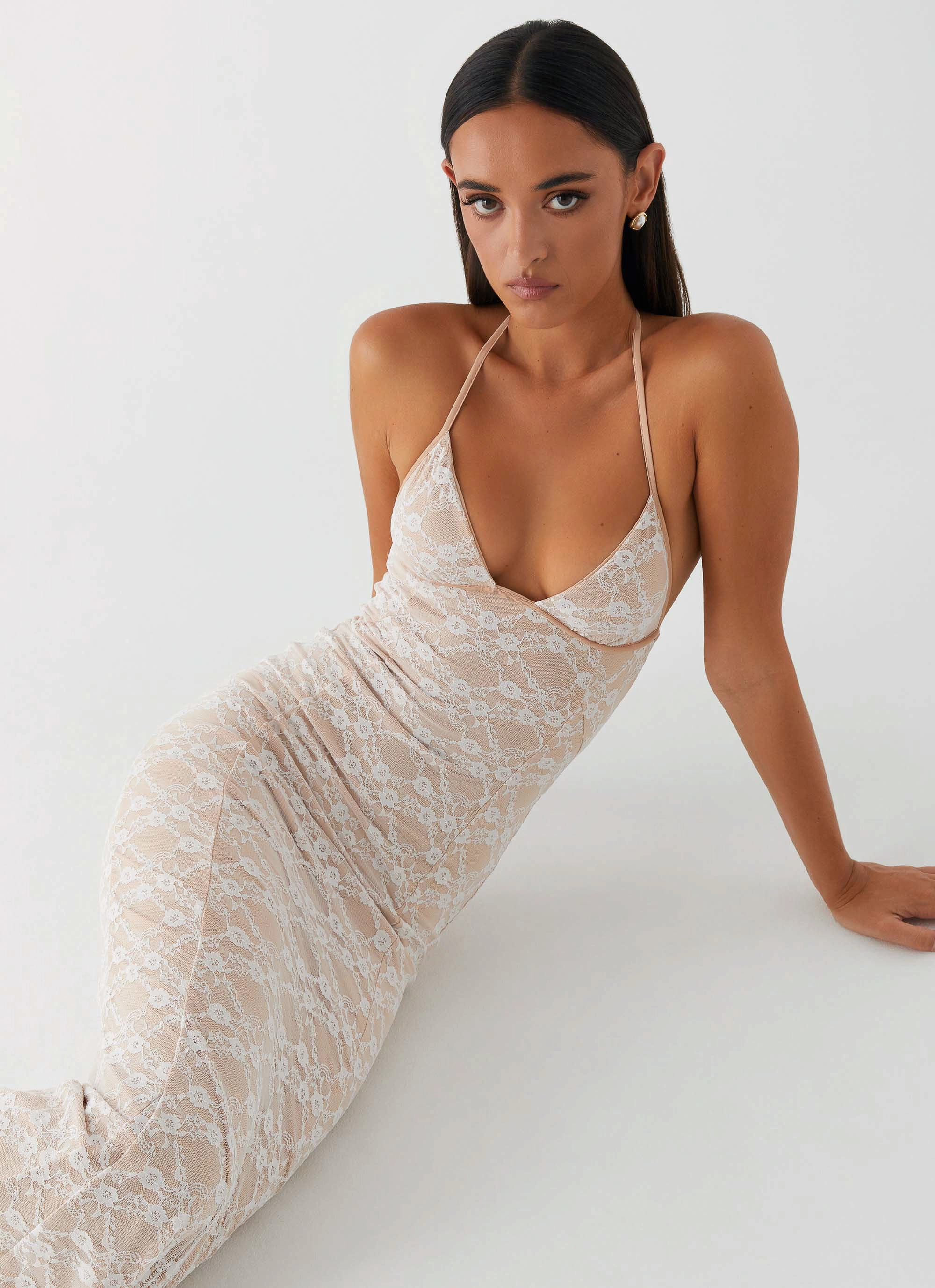 Jolina Lace Maxi Dress - White Sculpted Detail