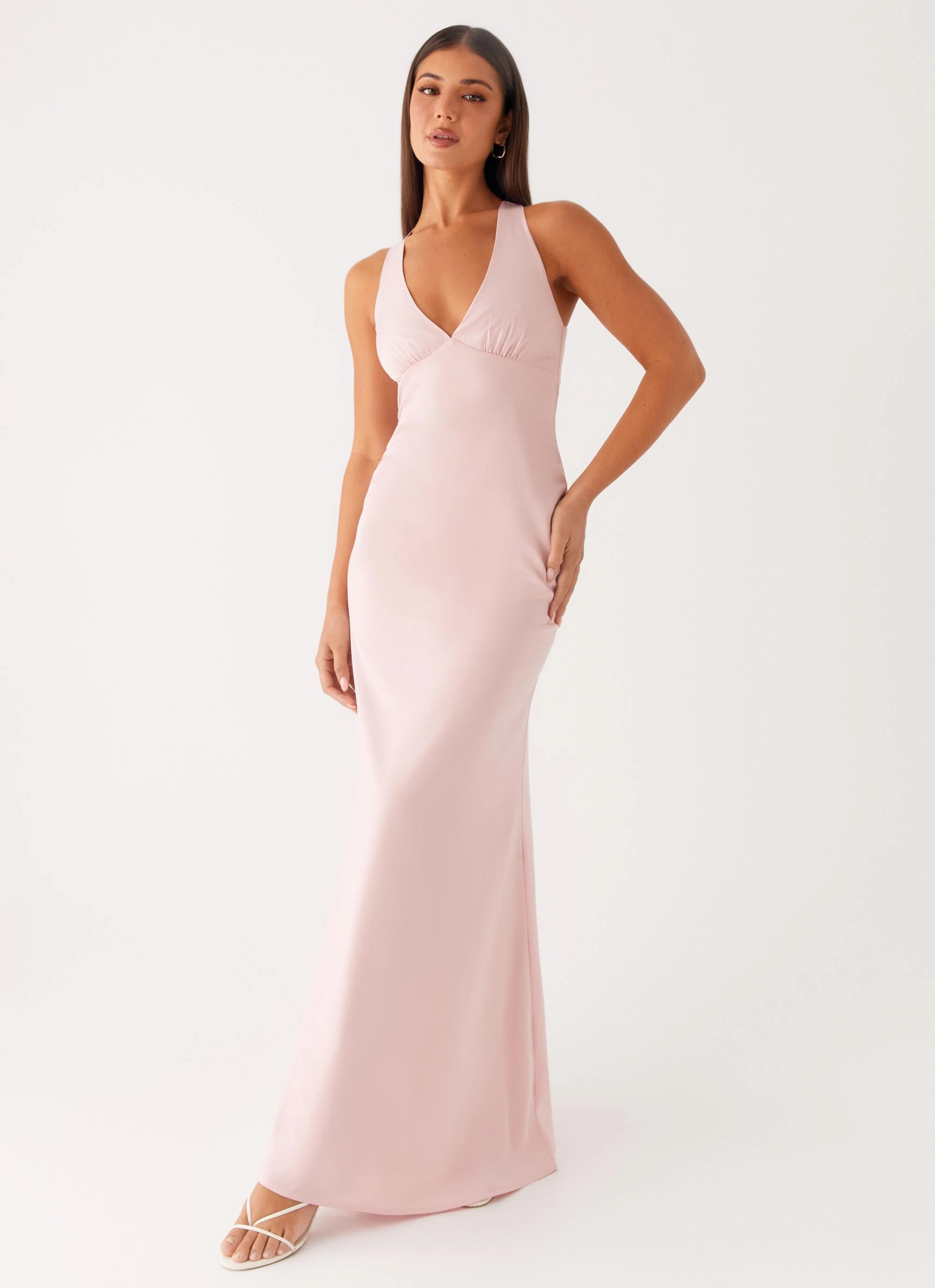 Easy-Storage Airy Touch Desi Halterneck Maxi Dress - Pink