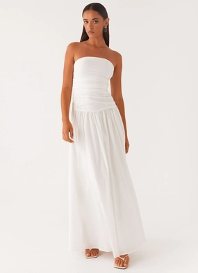 Carmel Maxi Dress - White Travel-Pack
