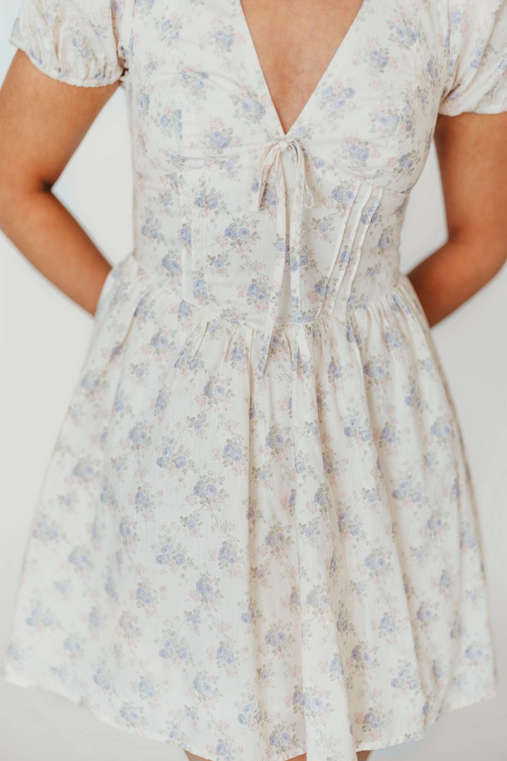 Veronica Mini Dress in Cream/Lilac Floral Evening Tone