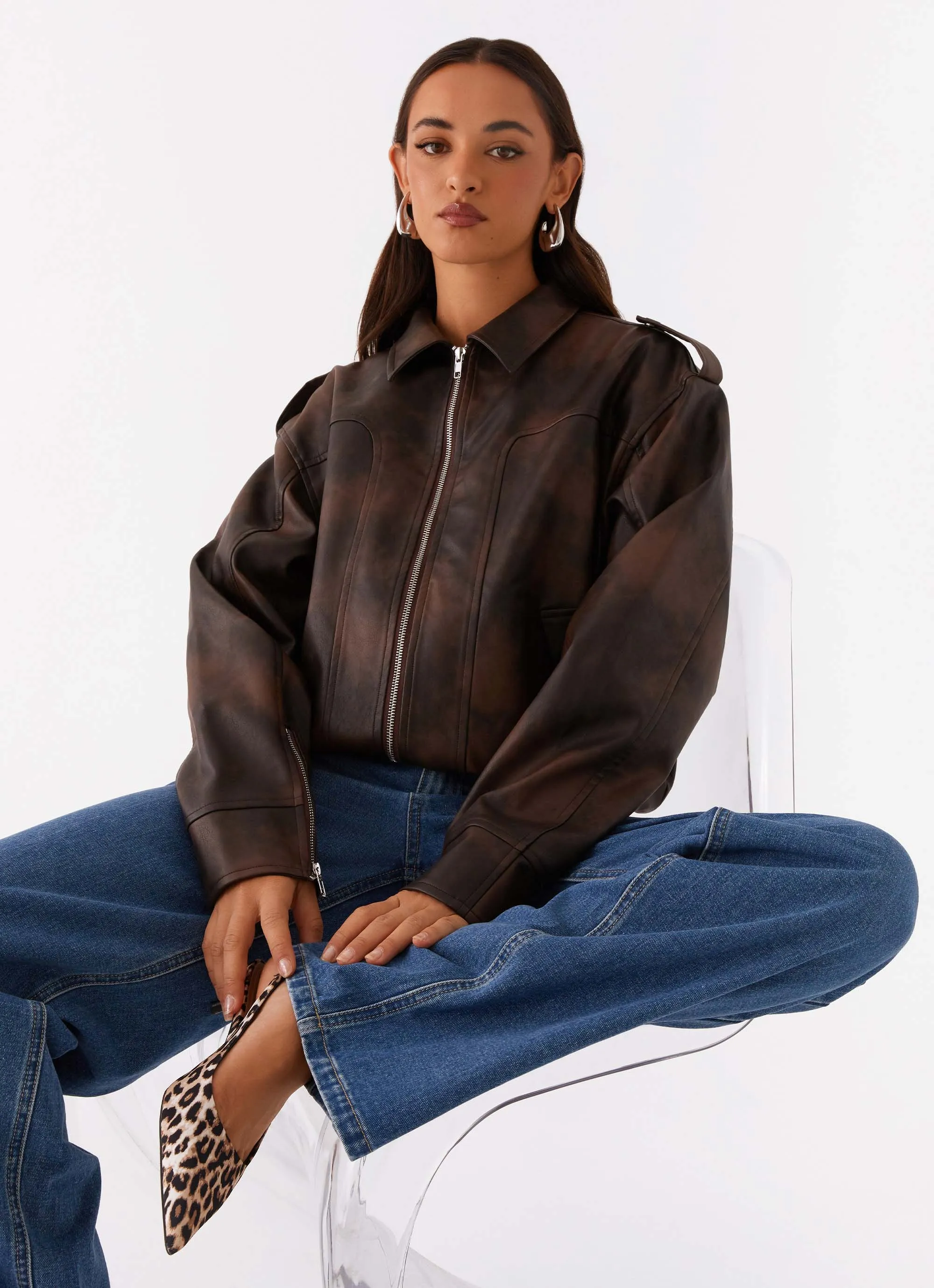 Chicago Bomber Jacket - Chocolate Sleek Outerwear Comfort Fit