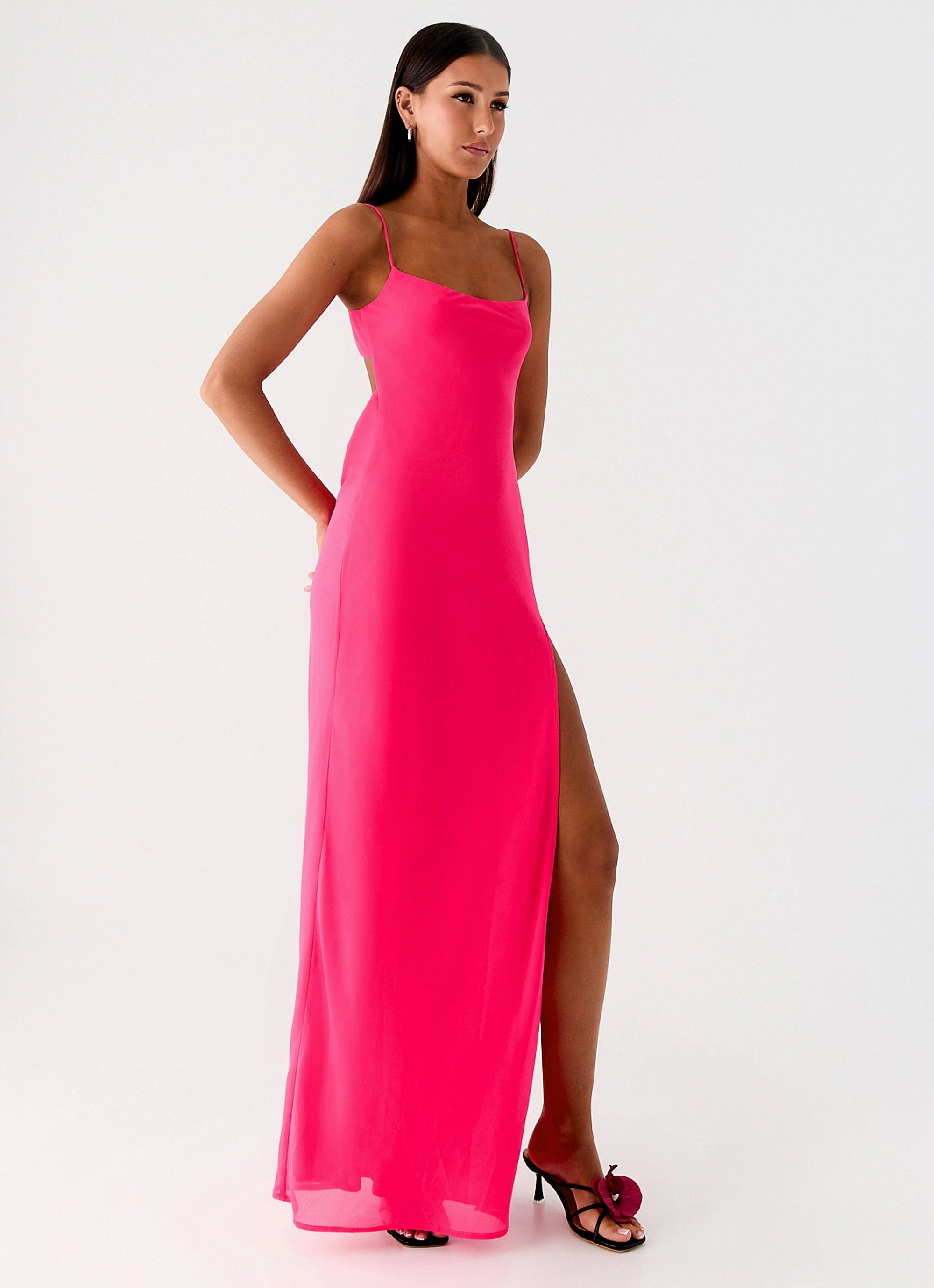 Romantic-Style Alouette Maxi Dress - Fuchsia