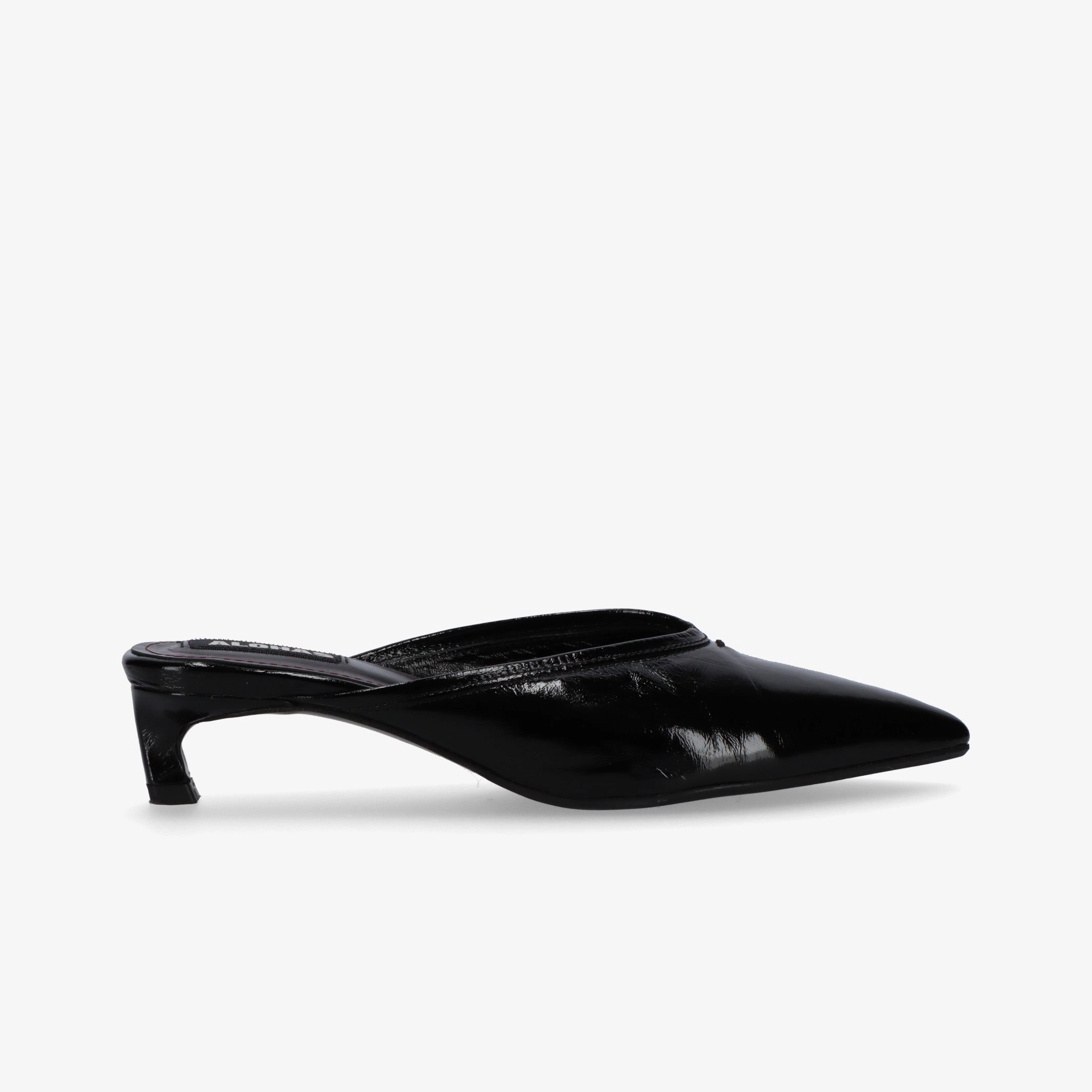 Tessa Onix Black Leather Mules Light Summer Slides Beach Walk