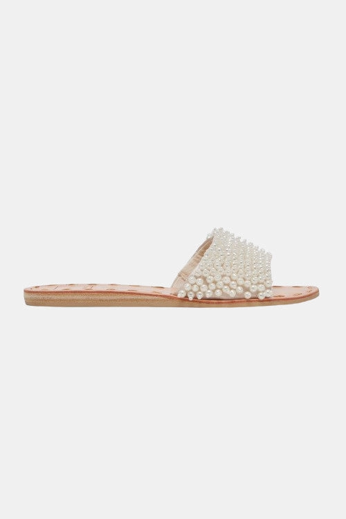 Dolce Vita Dalon Pearl Sandals in Vanilla Pearls Anti   Impact Multi Directional Flexibility