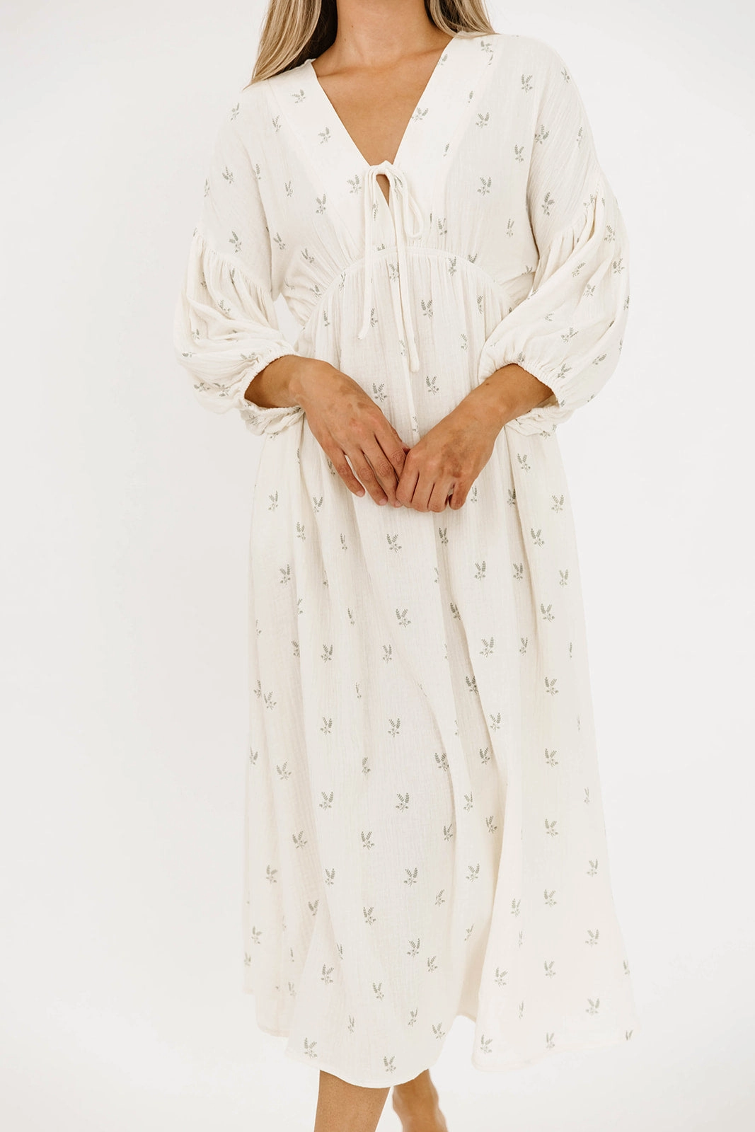 Hunter Midi Dress in Soy/Sage Foliage Tear-resistant