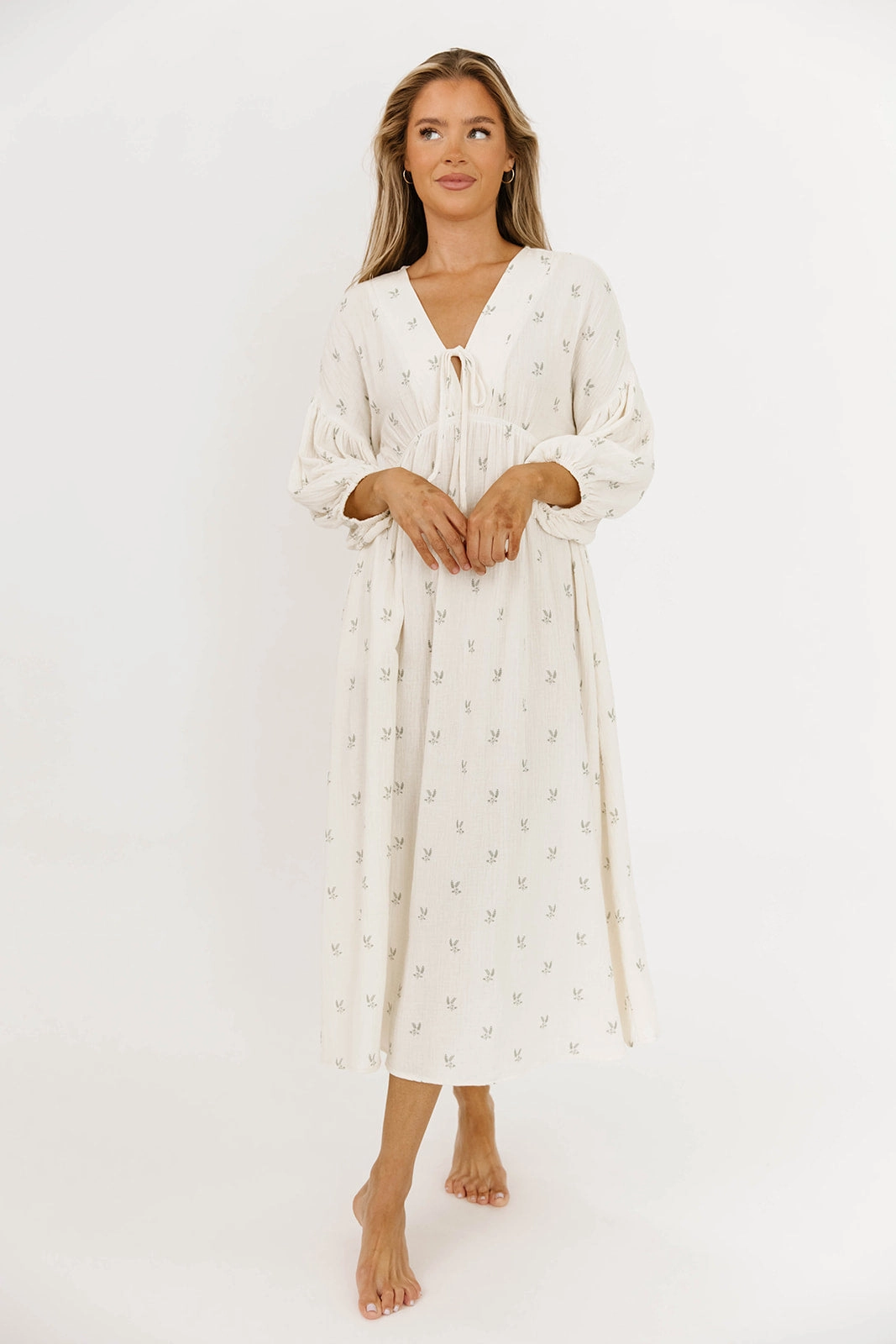 Relax Draping Motion Light Hunter Midi Dress in Soy/Sage Foliage