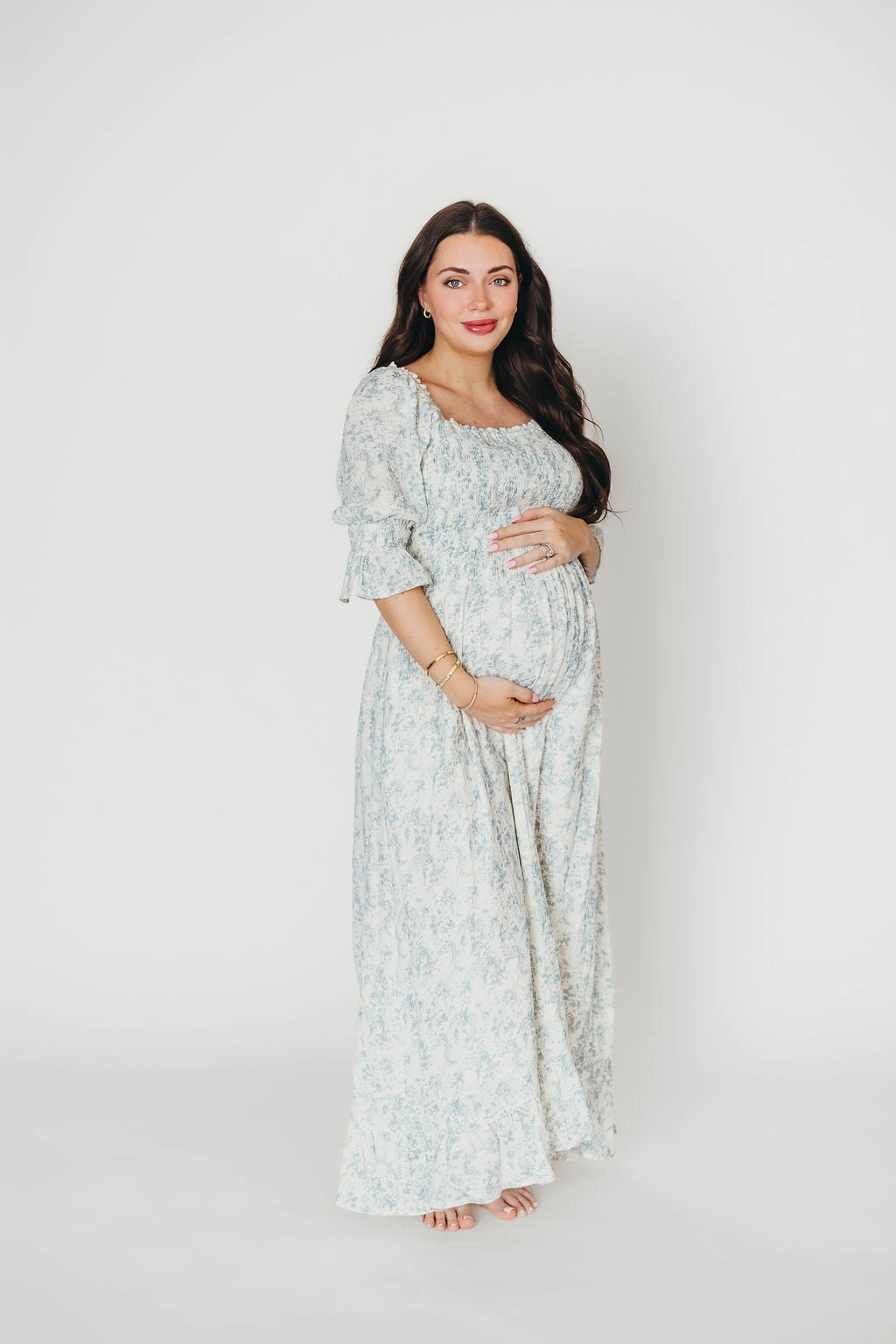 Elegant Tailoring Sienna 100% Cotton Puff Sleeve Maxi Dress in Blue Floral - Bump Friendly