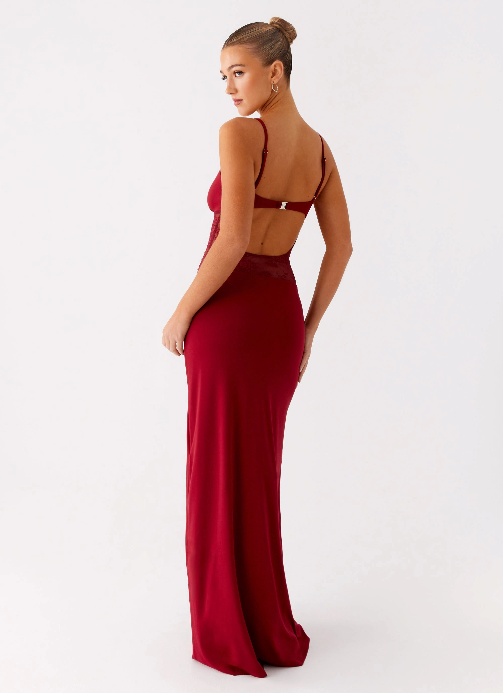 Layered Comfort Envy Maxi Dress - Maroon
