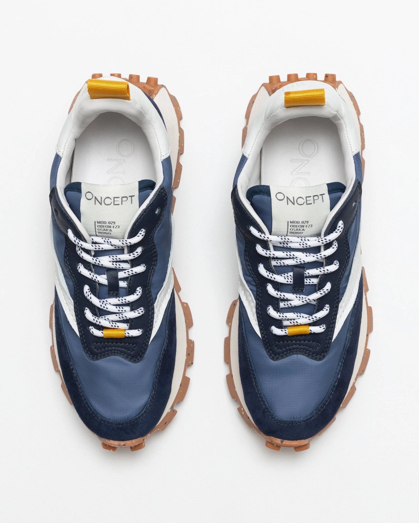 Pressure Dispersion Fashionable Design Oncept Osaka Sneakers in Indigo