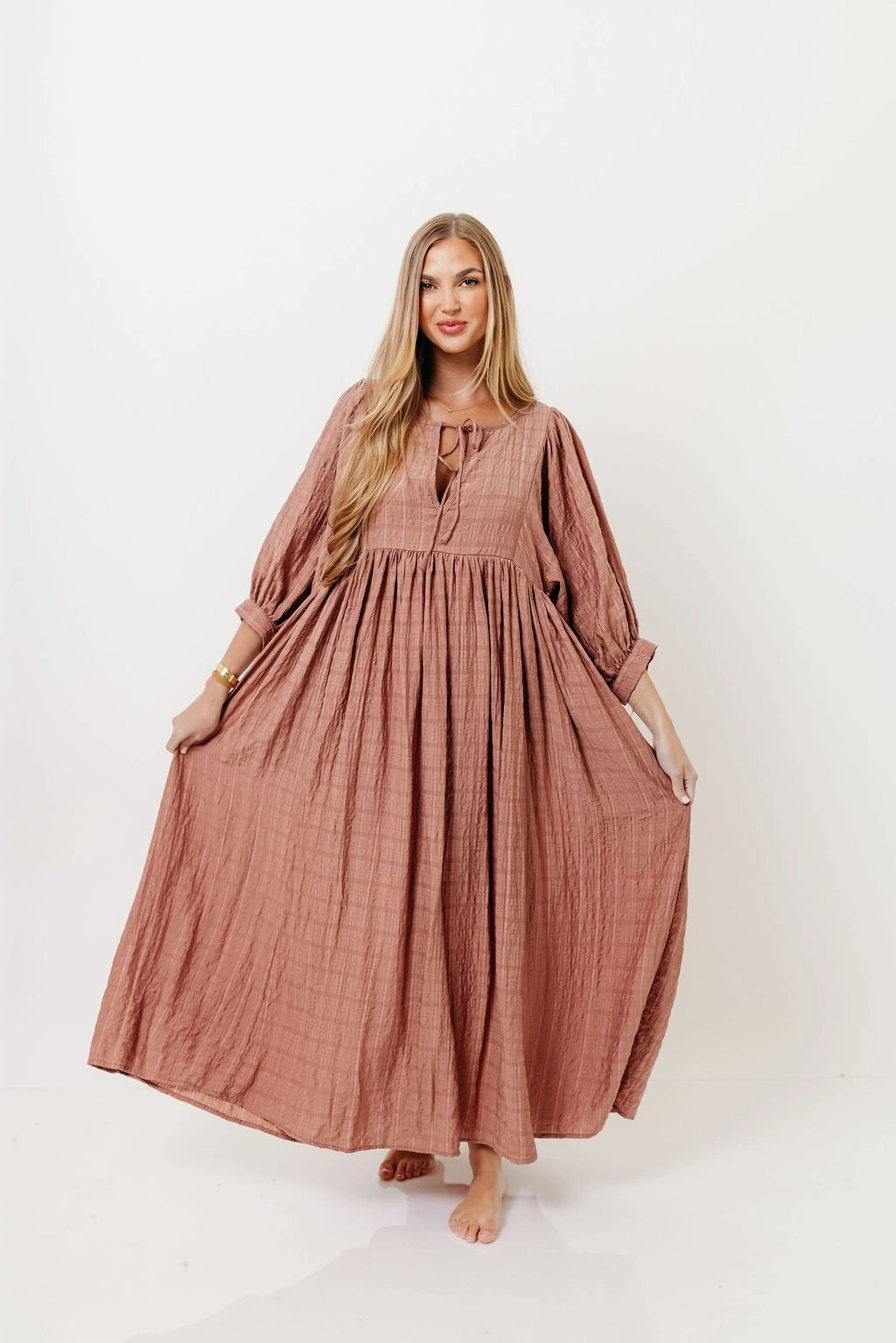 Neutral Base Simple yet chic gown Nadia Soft Horizon Maxi Dress in Mauve