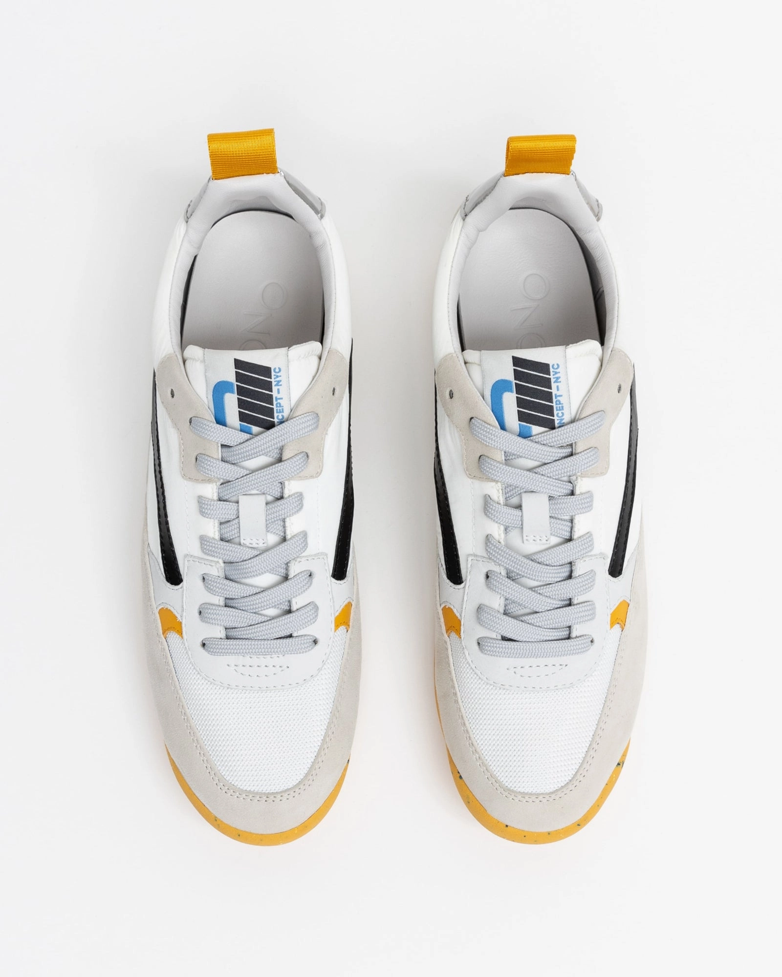 Oncept Montreal Sneakers in White Black workout mode Easy Footwear