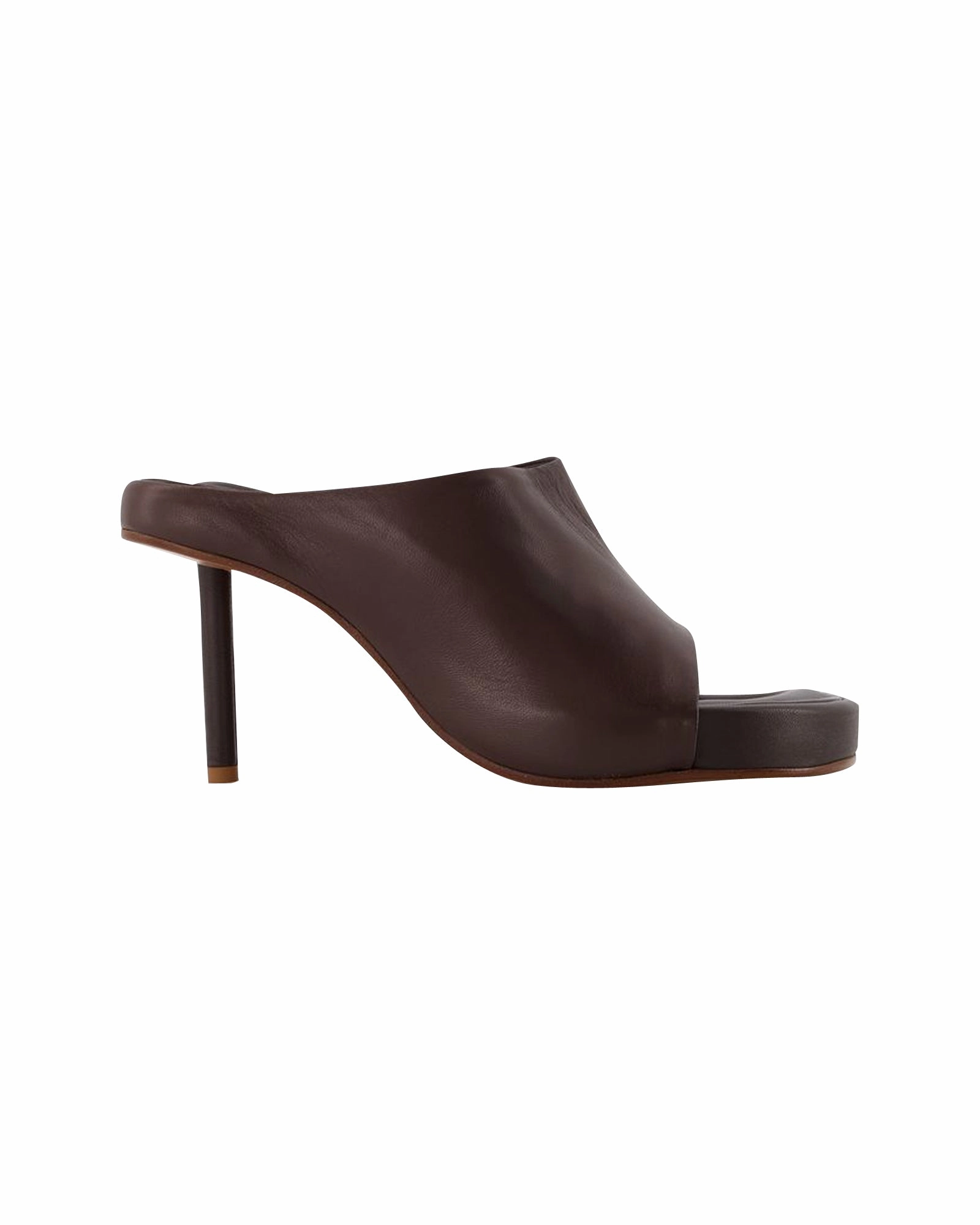 Wide opening Nuvola Mules in Brown Leather