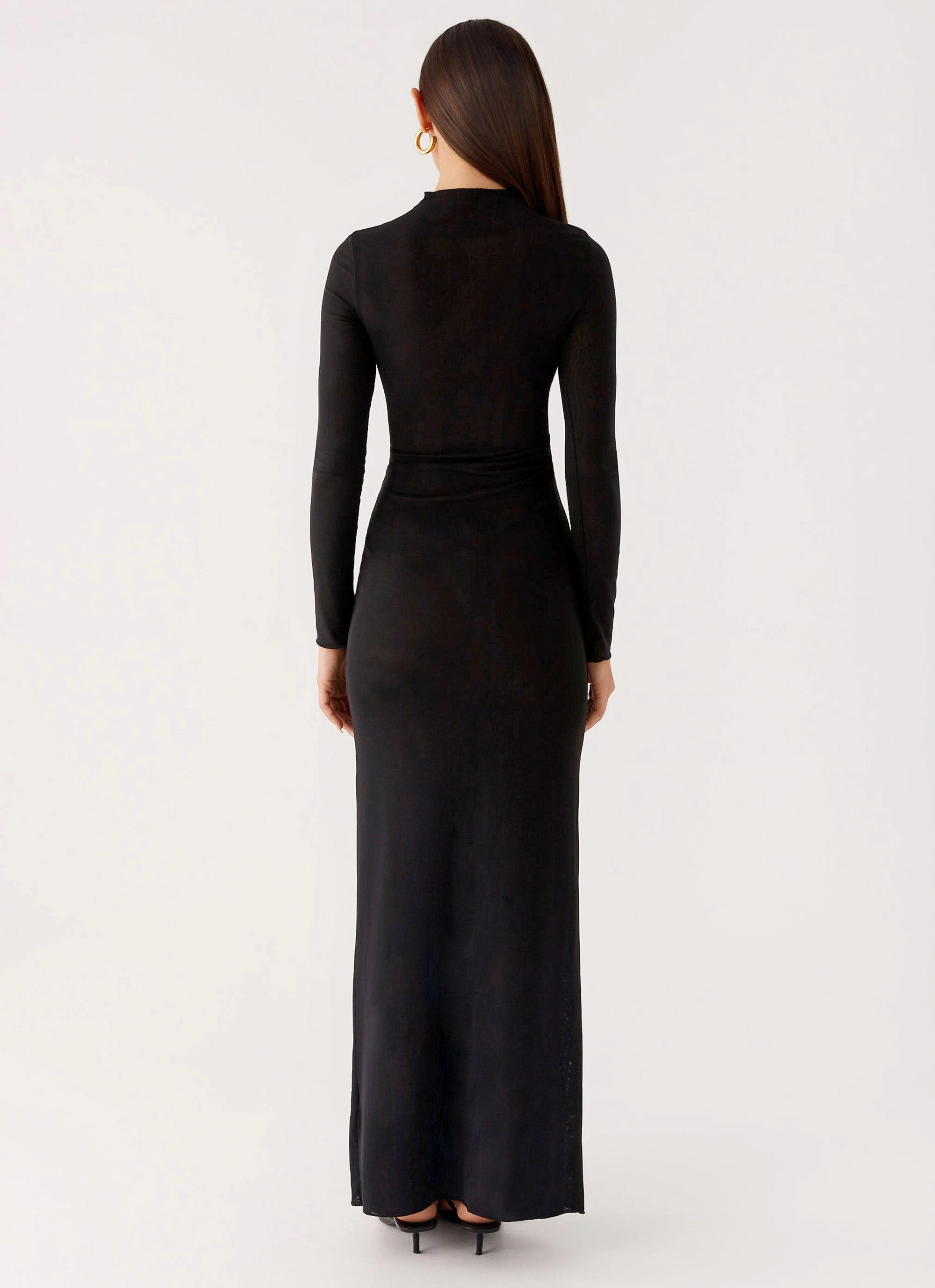 Layered Volume Waist-Cinching Kamora Maxi Dress - Black