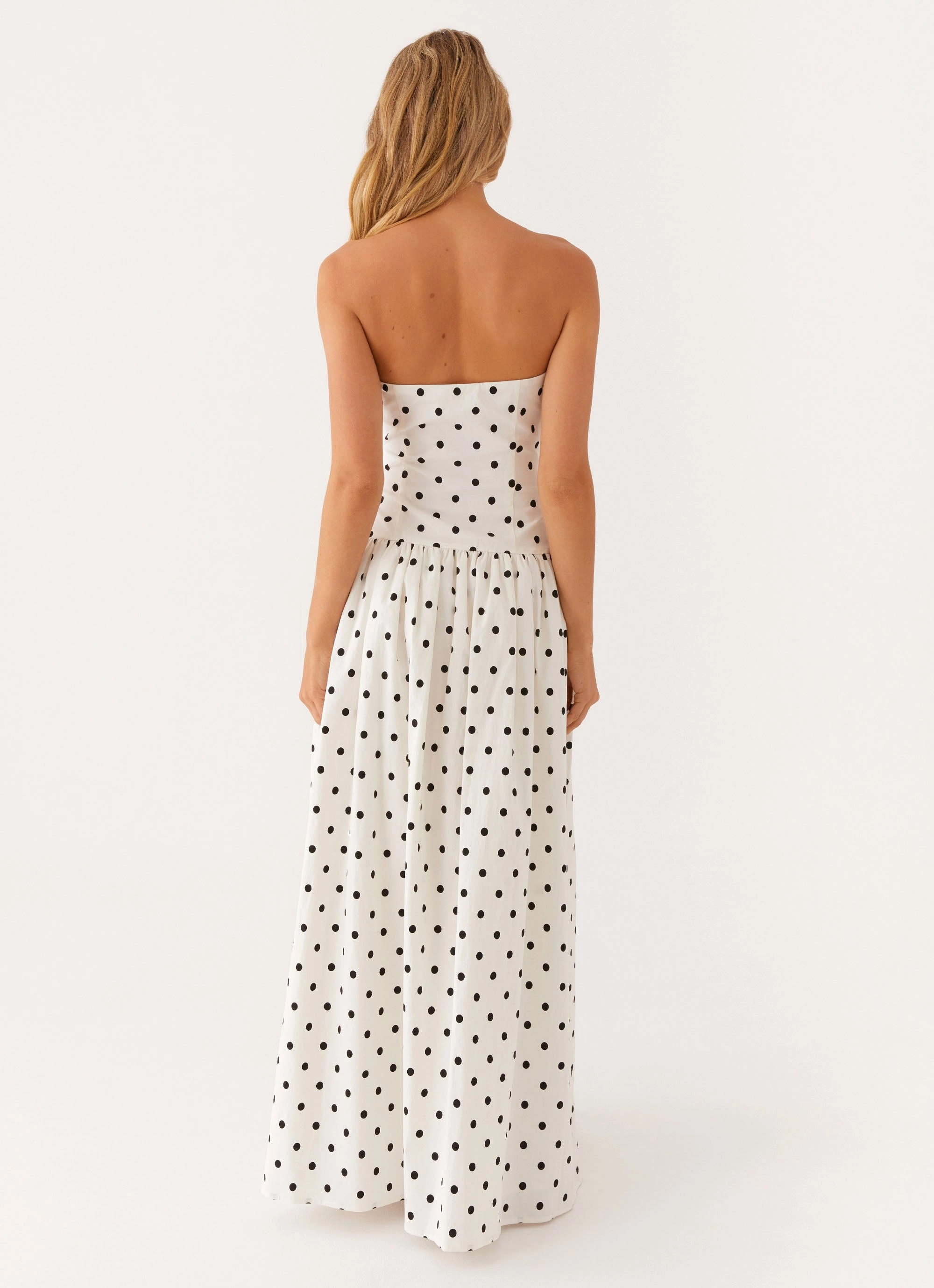 Urban Look Vibrant pattern Andorra Maxi Dress - White Polkadot