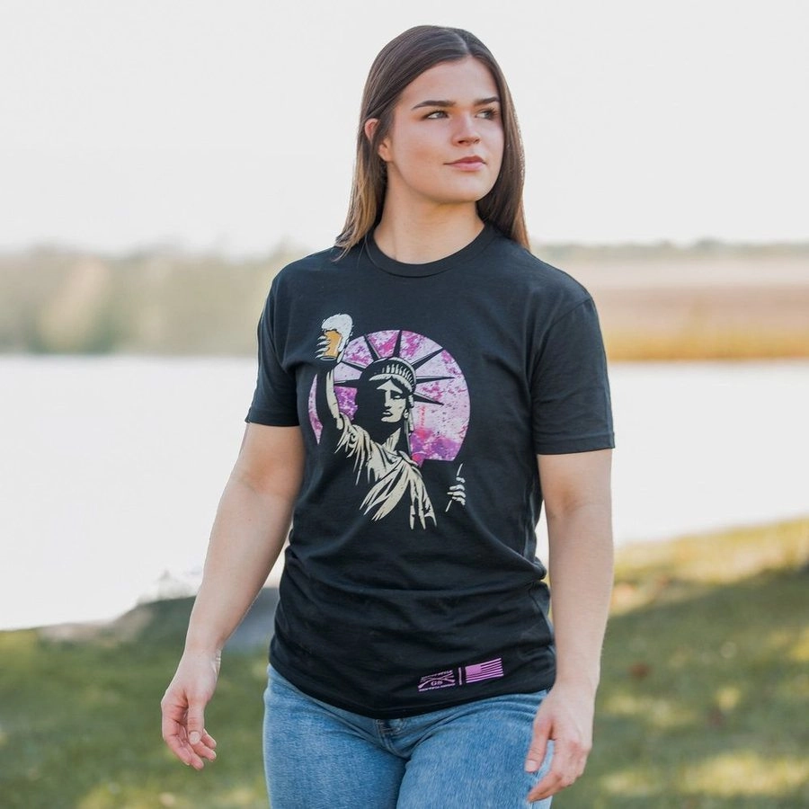 Women's Toast To Freedom Boyfriend Fit T-Shirt - Realtree Extreme? Timeless Wear Fashionable Fit