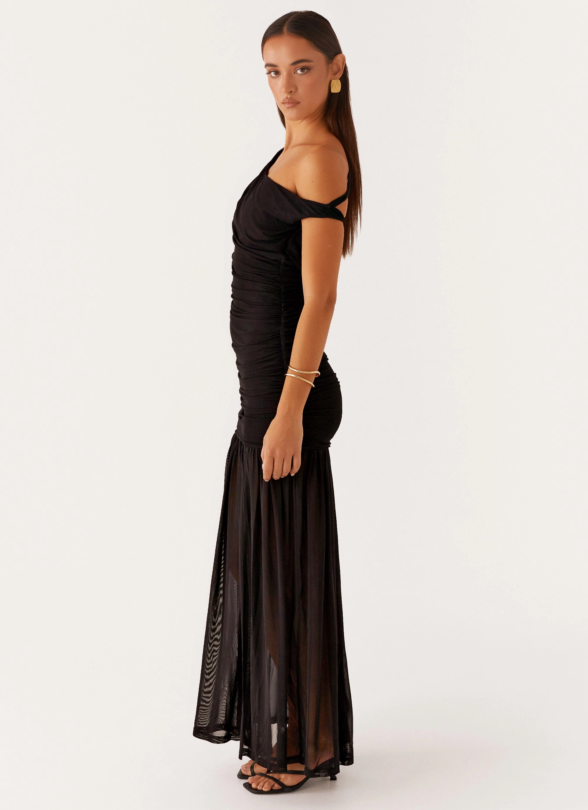 Pavilion Maxi Dress - Black Daily Favorite