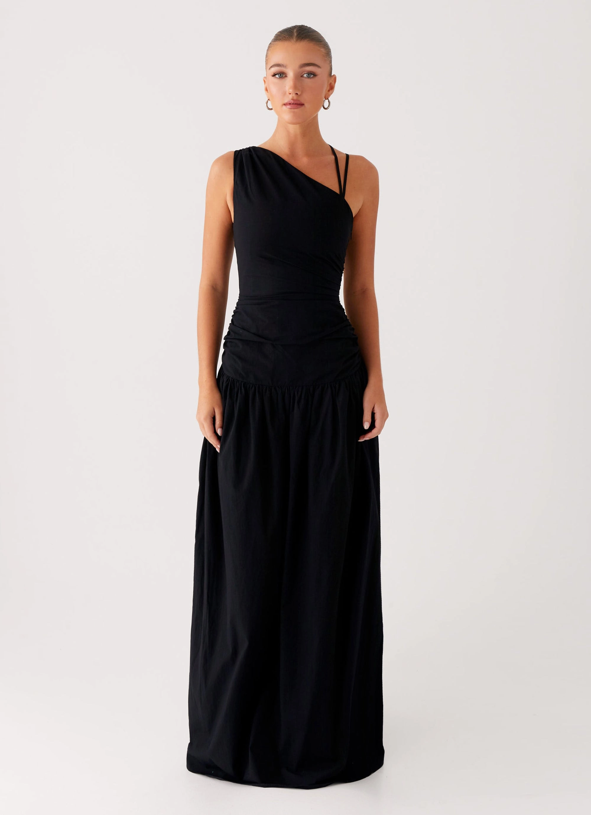 Cortez Maxi Dress - Black Polished look dress Soft Outfit