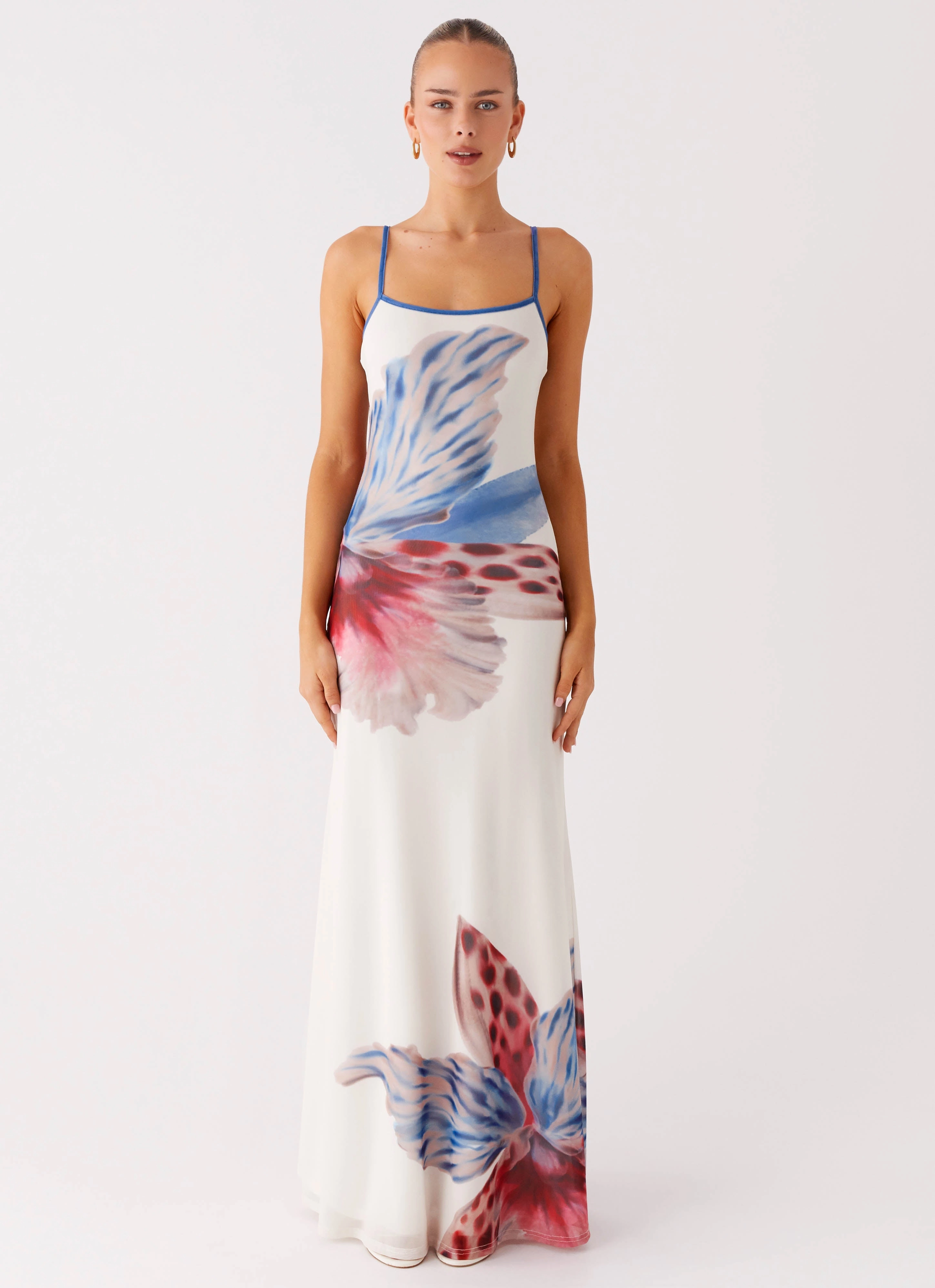 Perfectly Fit Look Fashion Option Everett Maxi Dress - White Sea Bloom