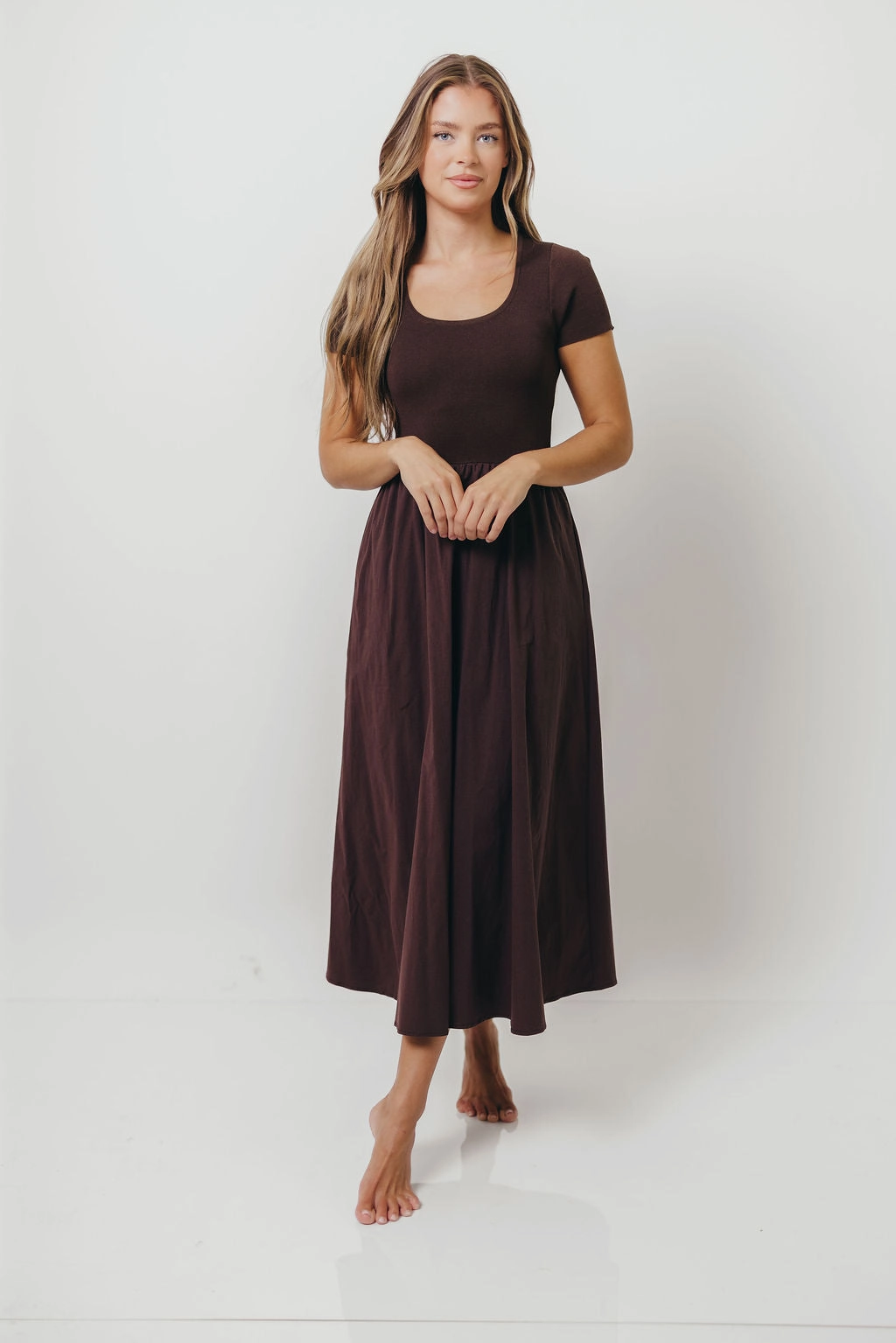 everyday elegance Lynette Maxi Dress in Brown