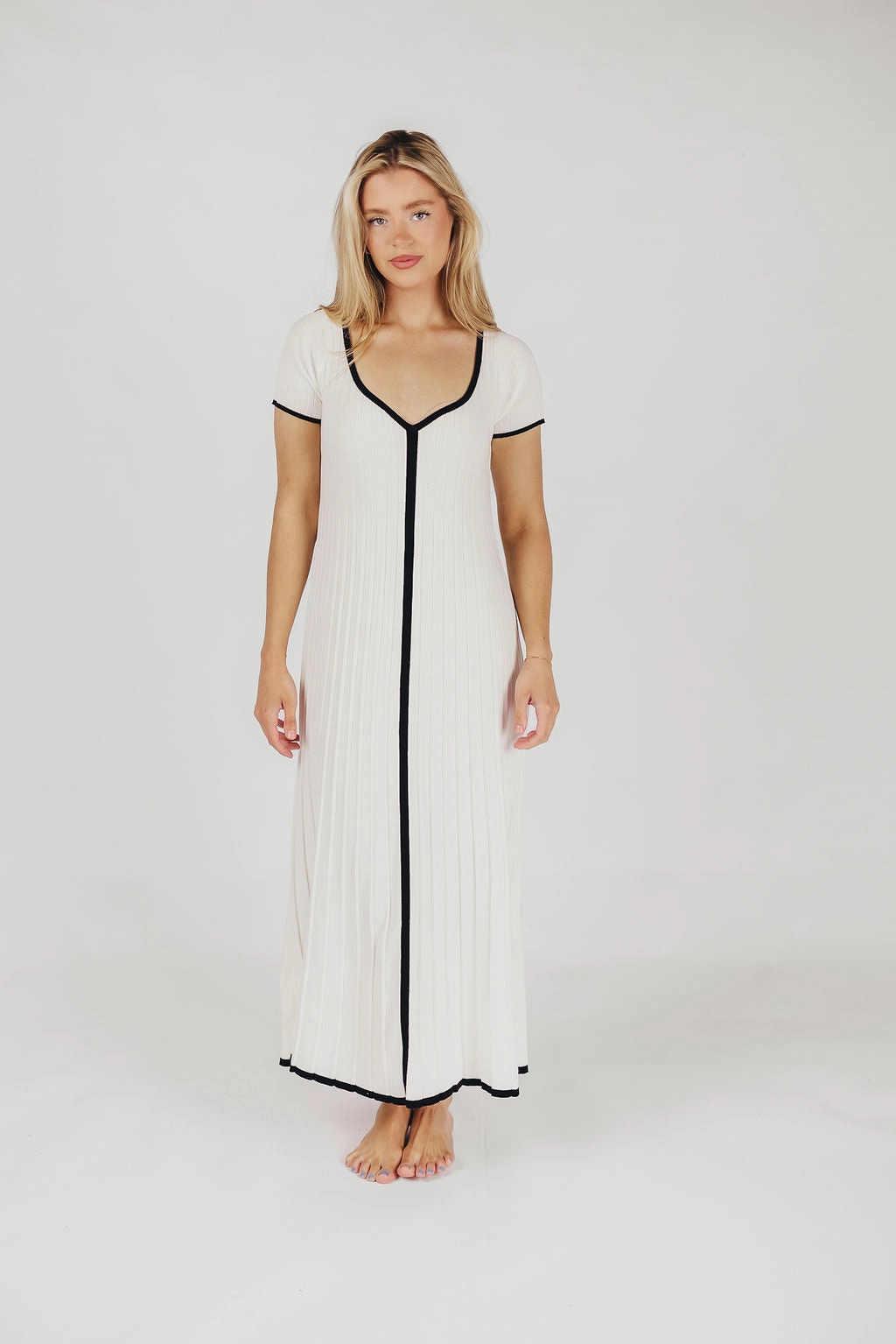 Marilyn Knit Maxi Dress in Off-White Soft-Lining