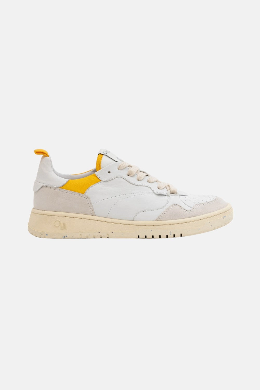 Refined performance HeelStabilizer Oncept Phoenix Sneakers in White Cloud