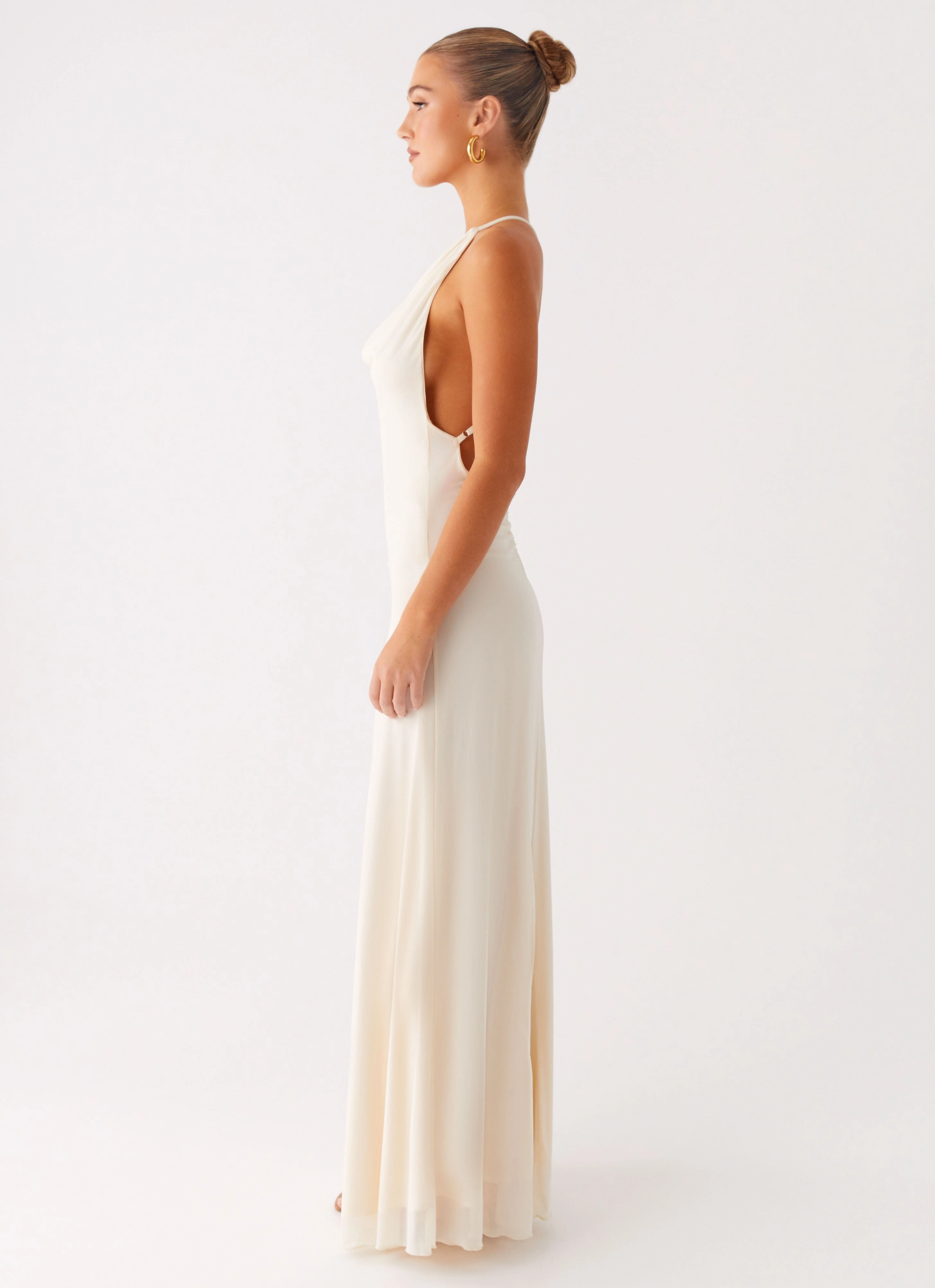 Dahliana Maxi Dress - Off White Tulle Flow Autumn Mood