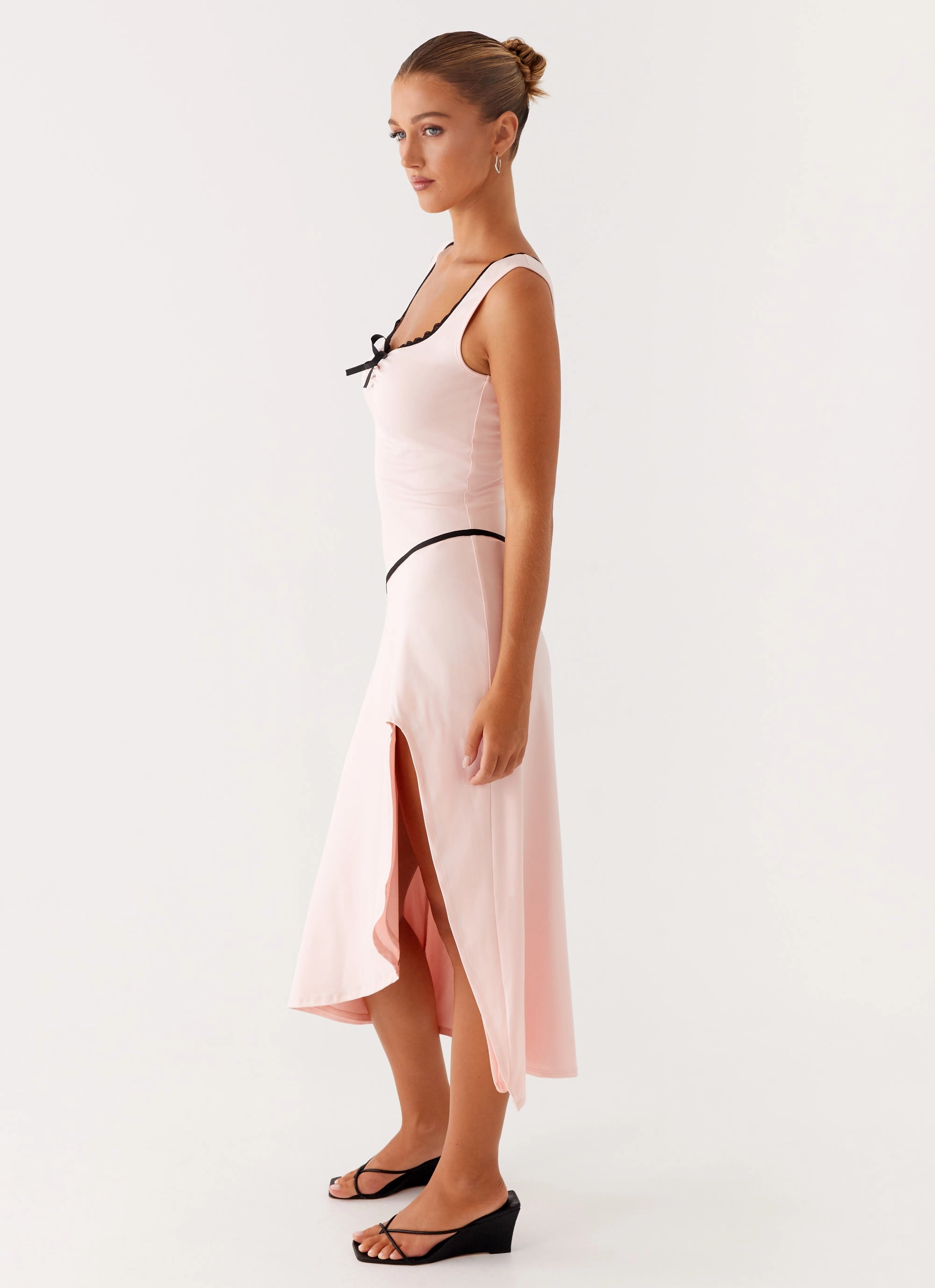 Darlene Midi Dress - Pink Daily Mood