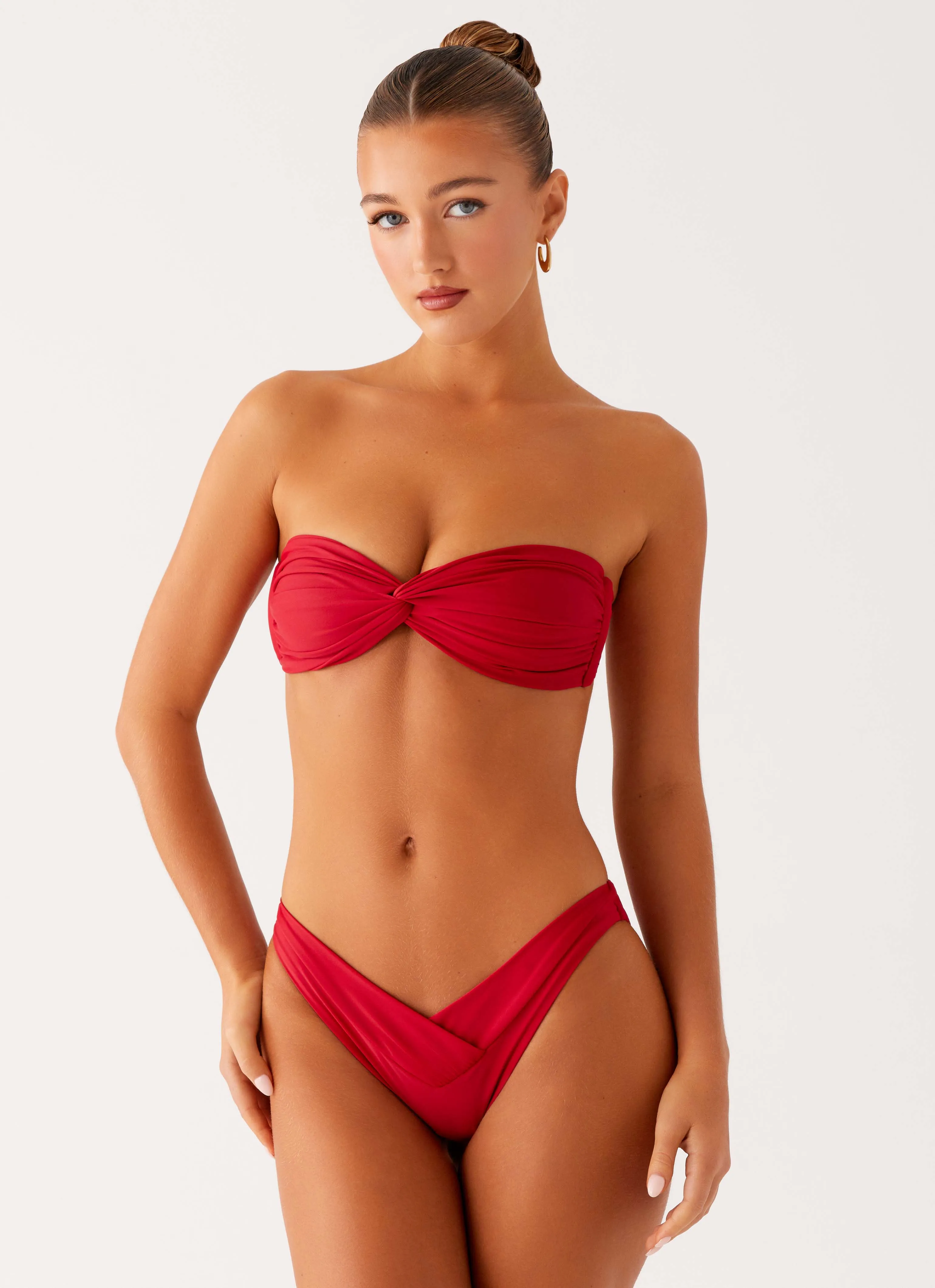 Full Coverage Fit Seaside Vacation Delta Bandeau Bikini Top - Deep Red