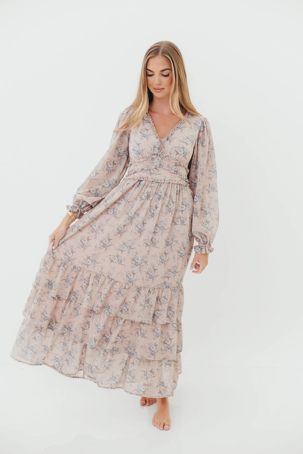 Shenae Ruffled Tiered Floral Maxi Dress in Dusty Pink Smart Comfort Warm Pink