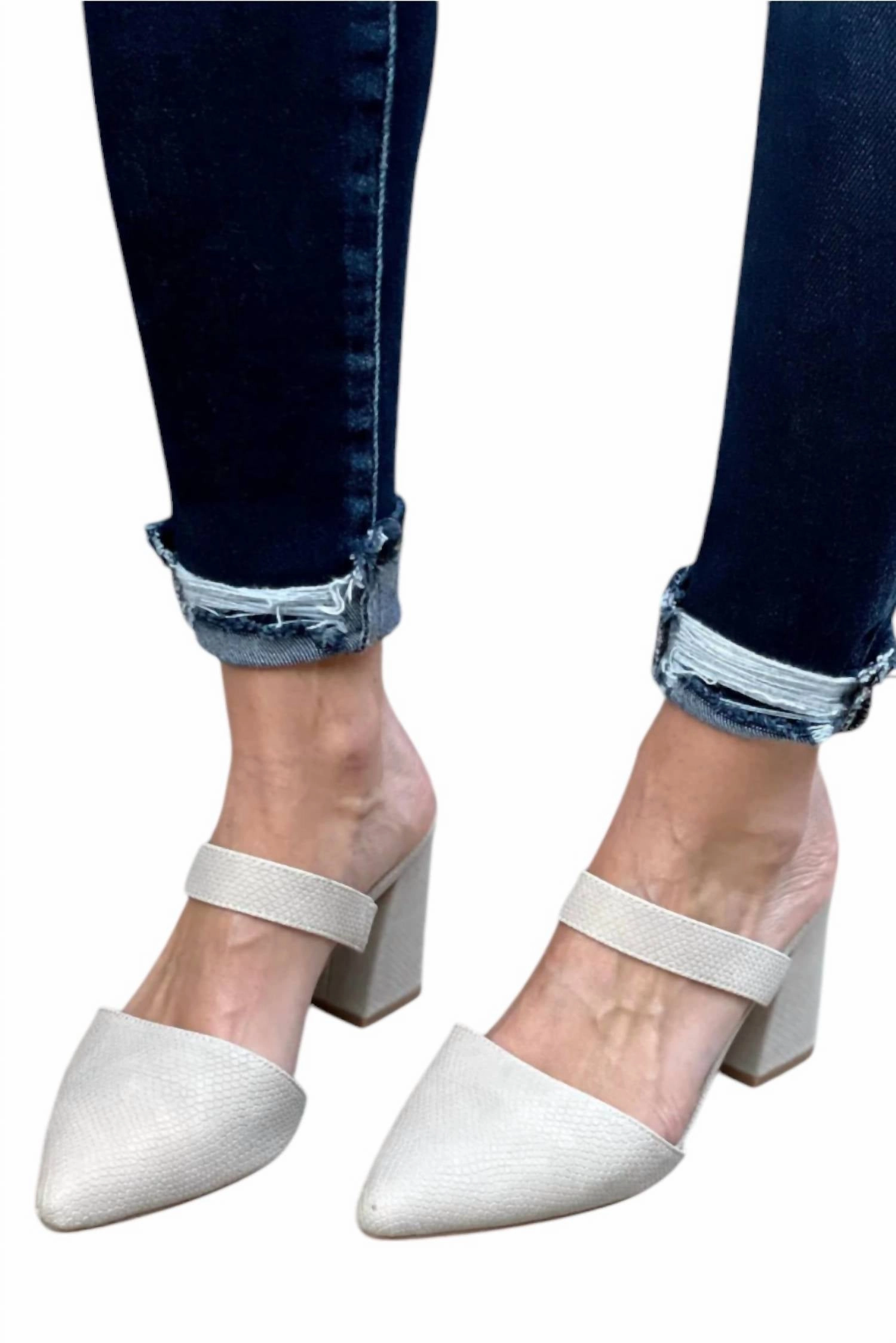 Women's Heeled Mule In Ivory Effortless Beach Wear