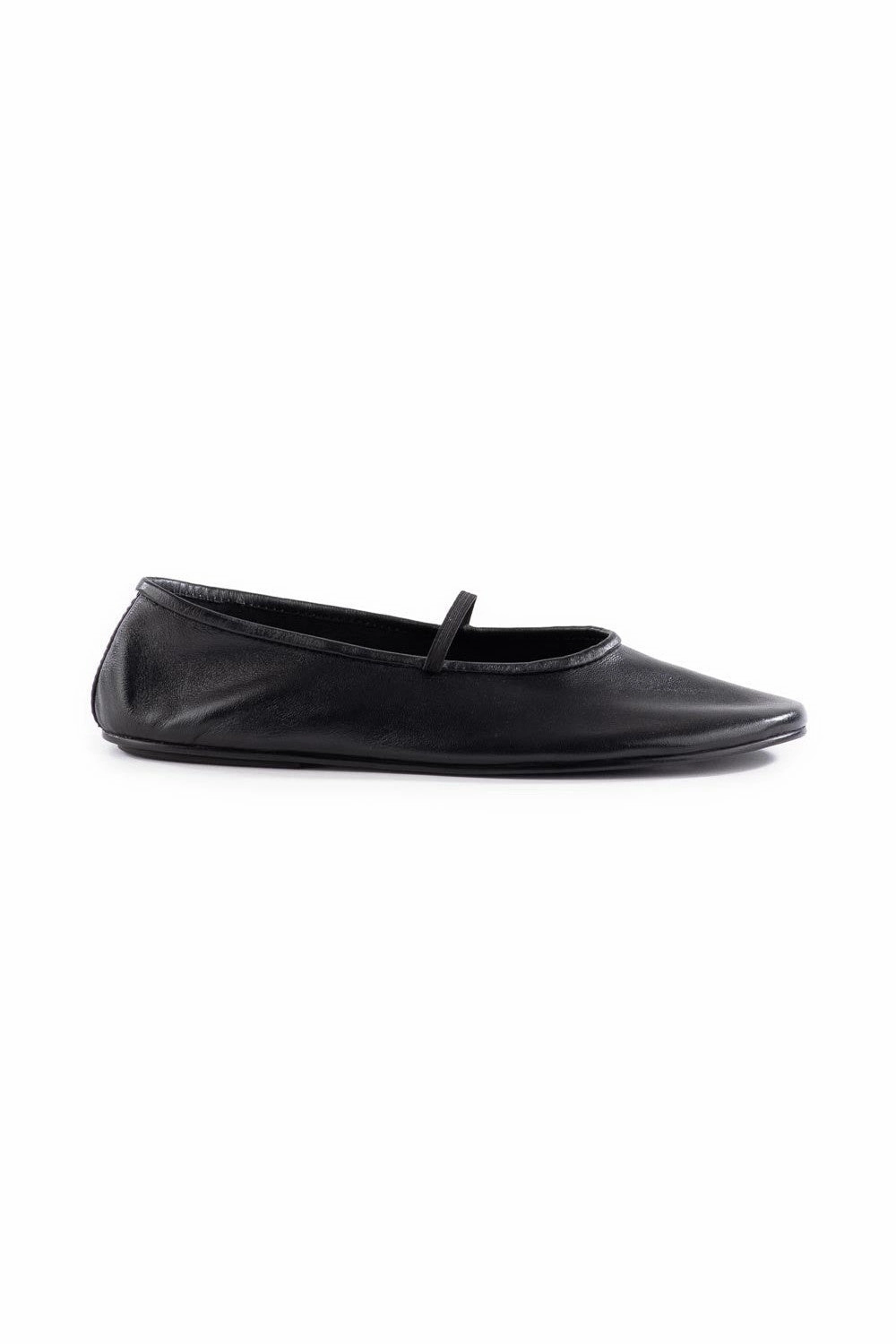 Seychelles Neon Moon Ballet Flat Travel Duo in Black Leather Ring Glow Cozy Support